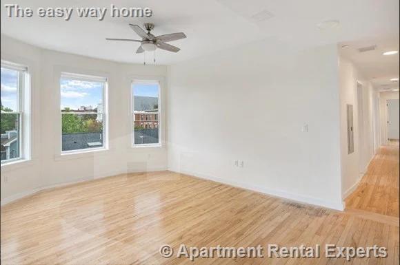 22 Magazine St, Central Square