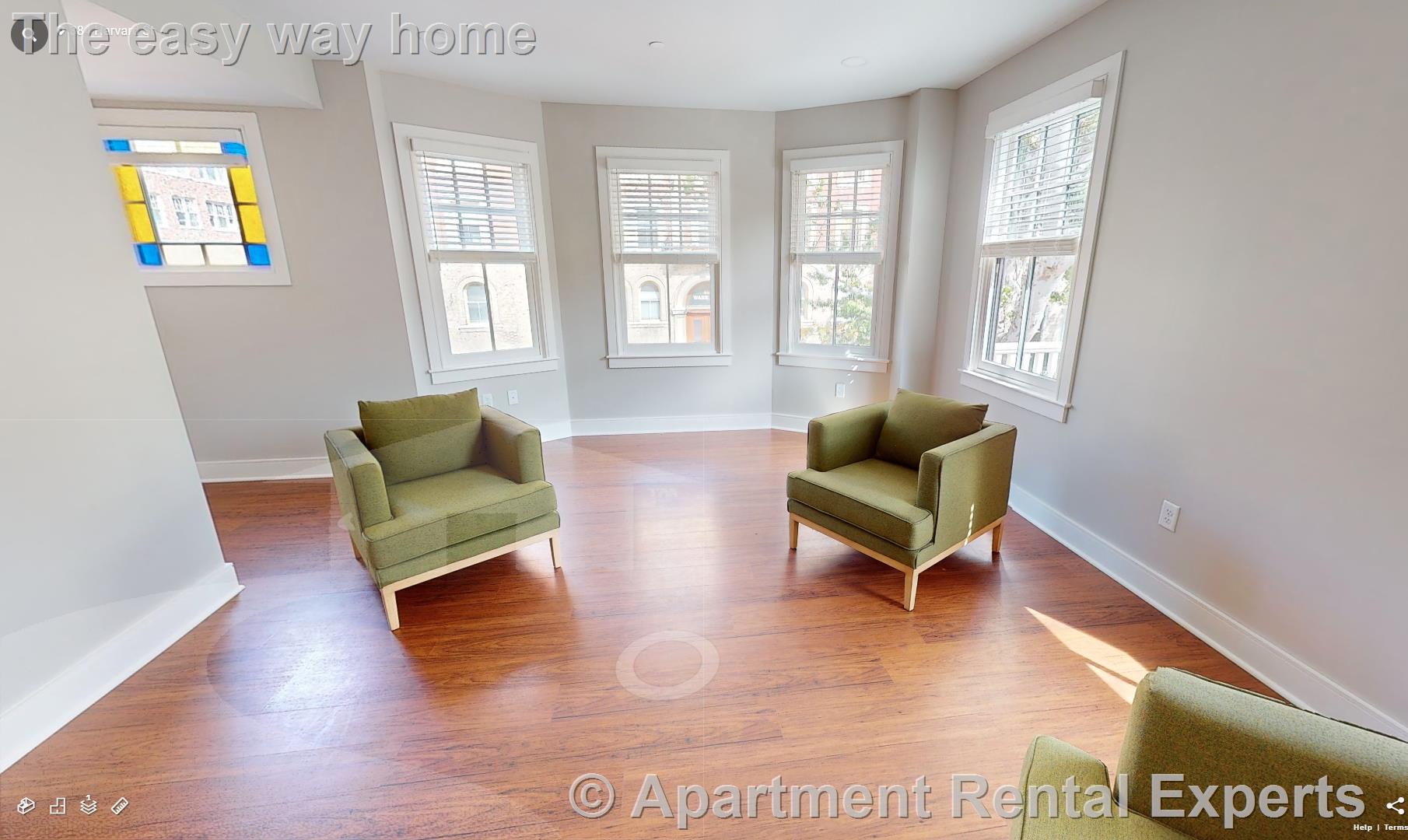 384 Harvard St, Harvard Square