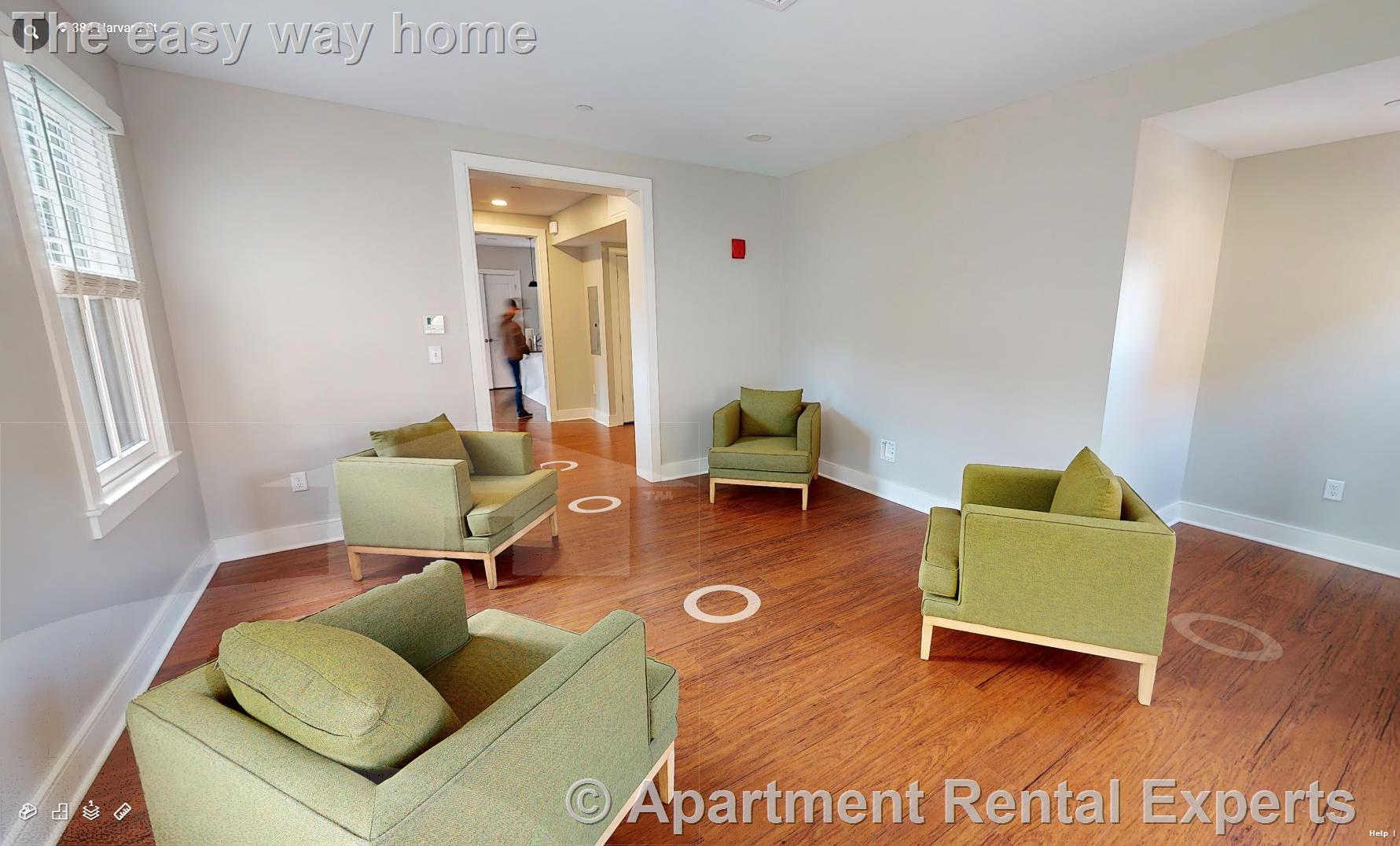 384 Harvard St, Harvard Square