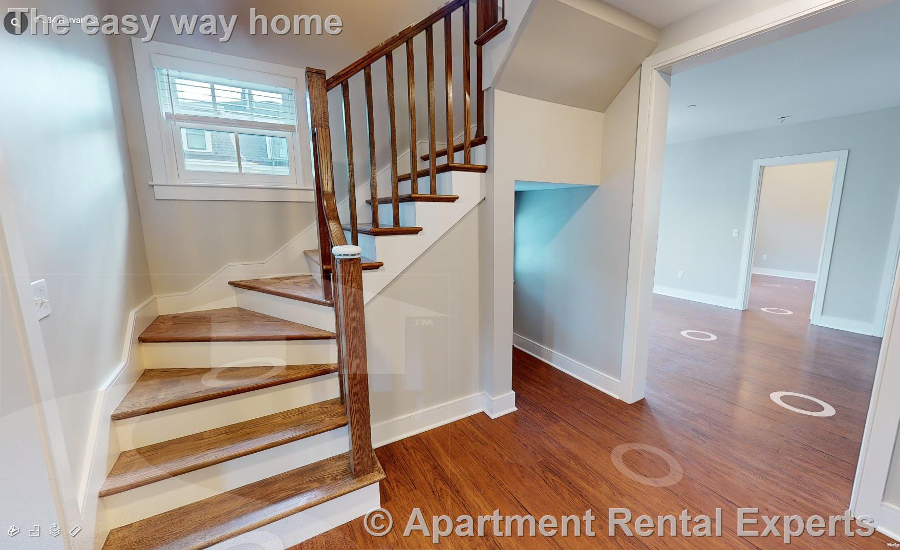 384 Harvard St, Harvard Square