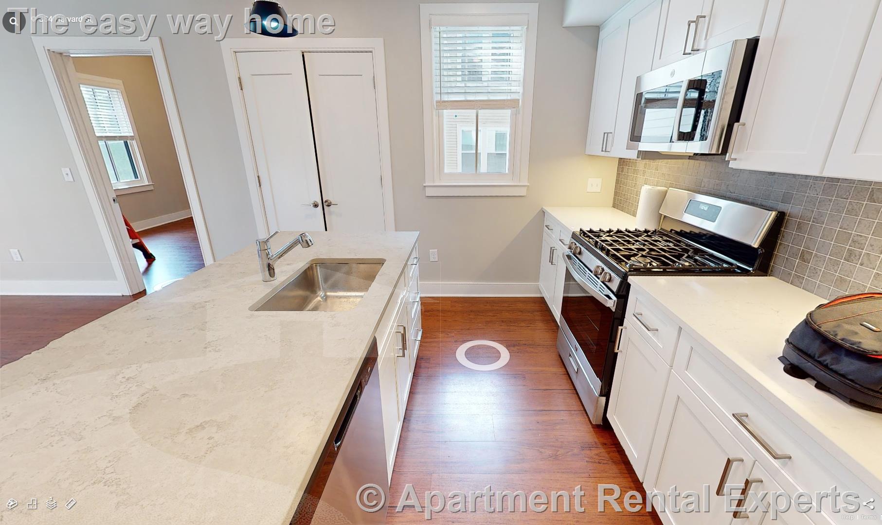 384 Harvard St, Harvard Square