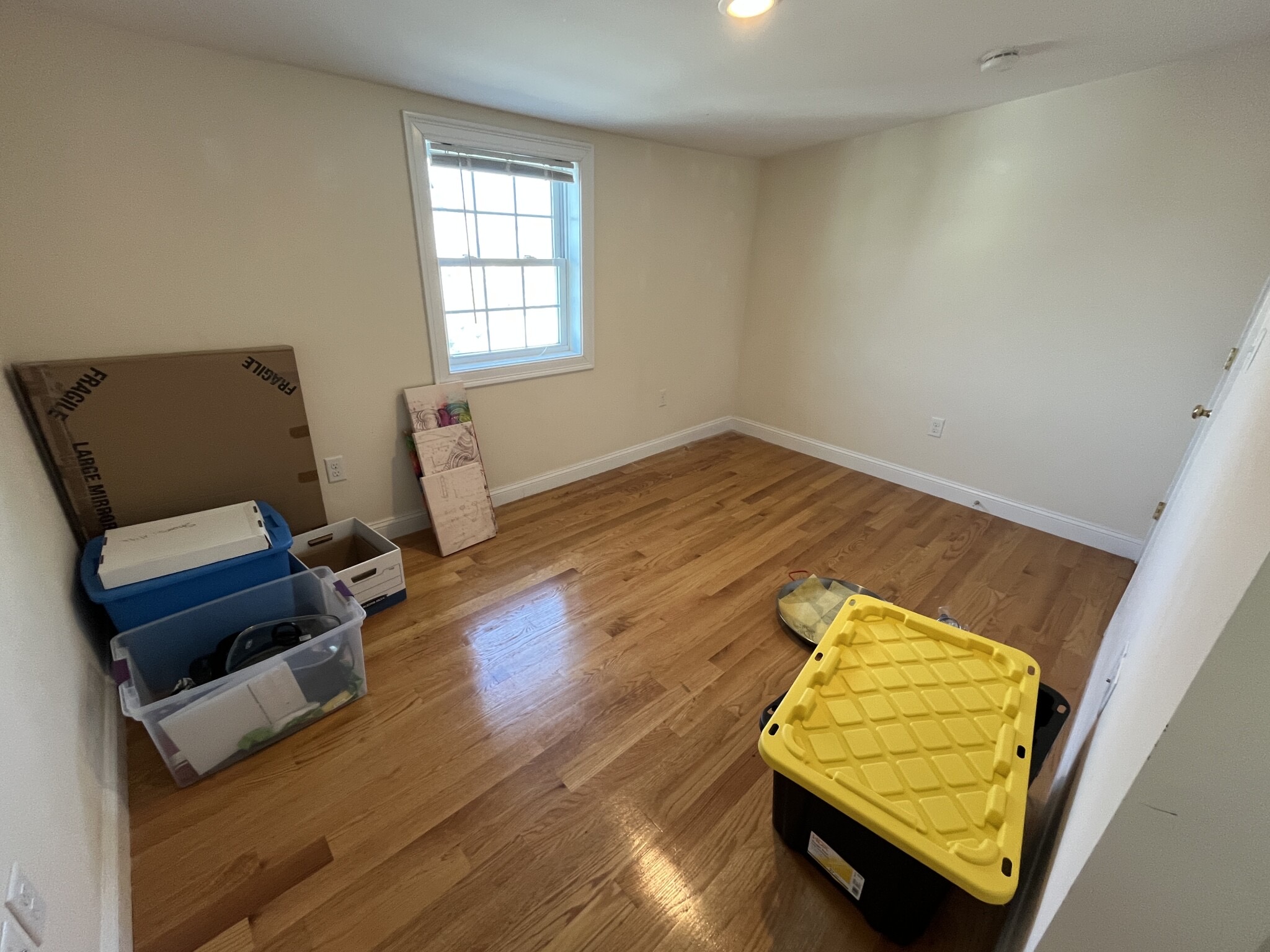 614 Main St, Medford