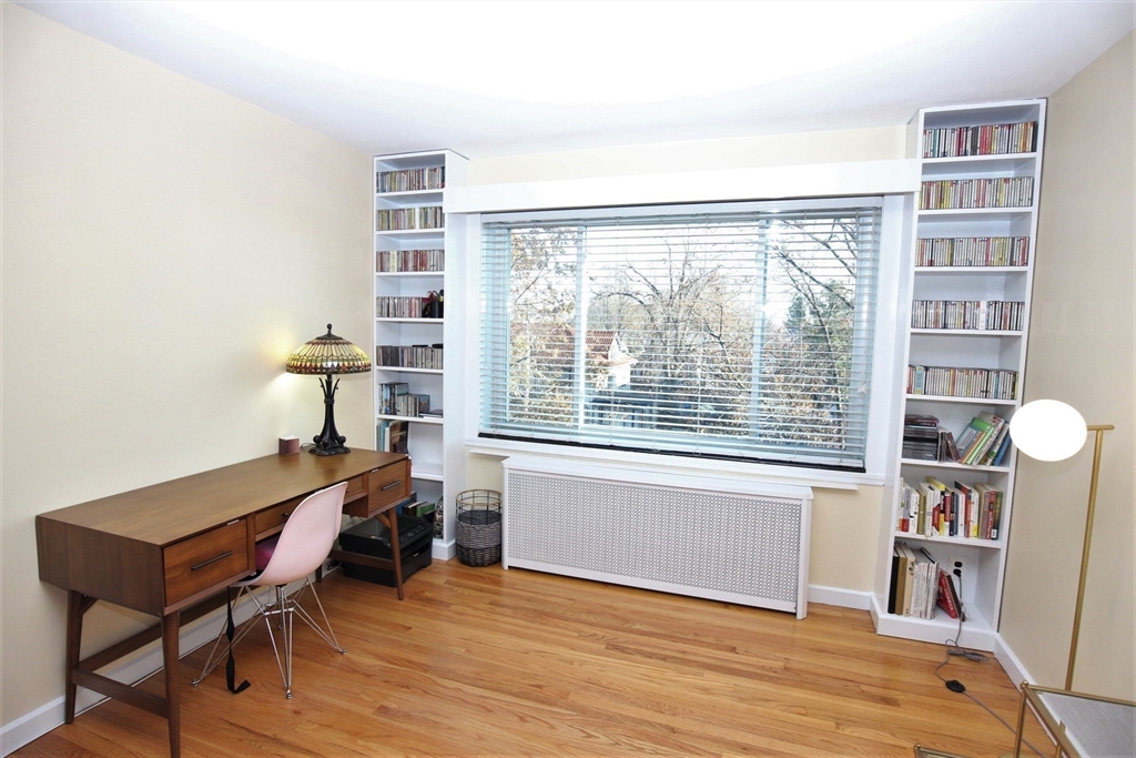 125 Pleasant St, Arlington