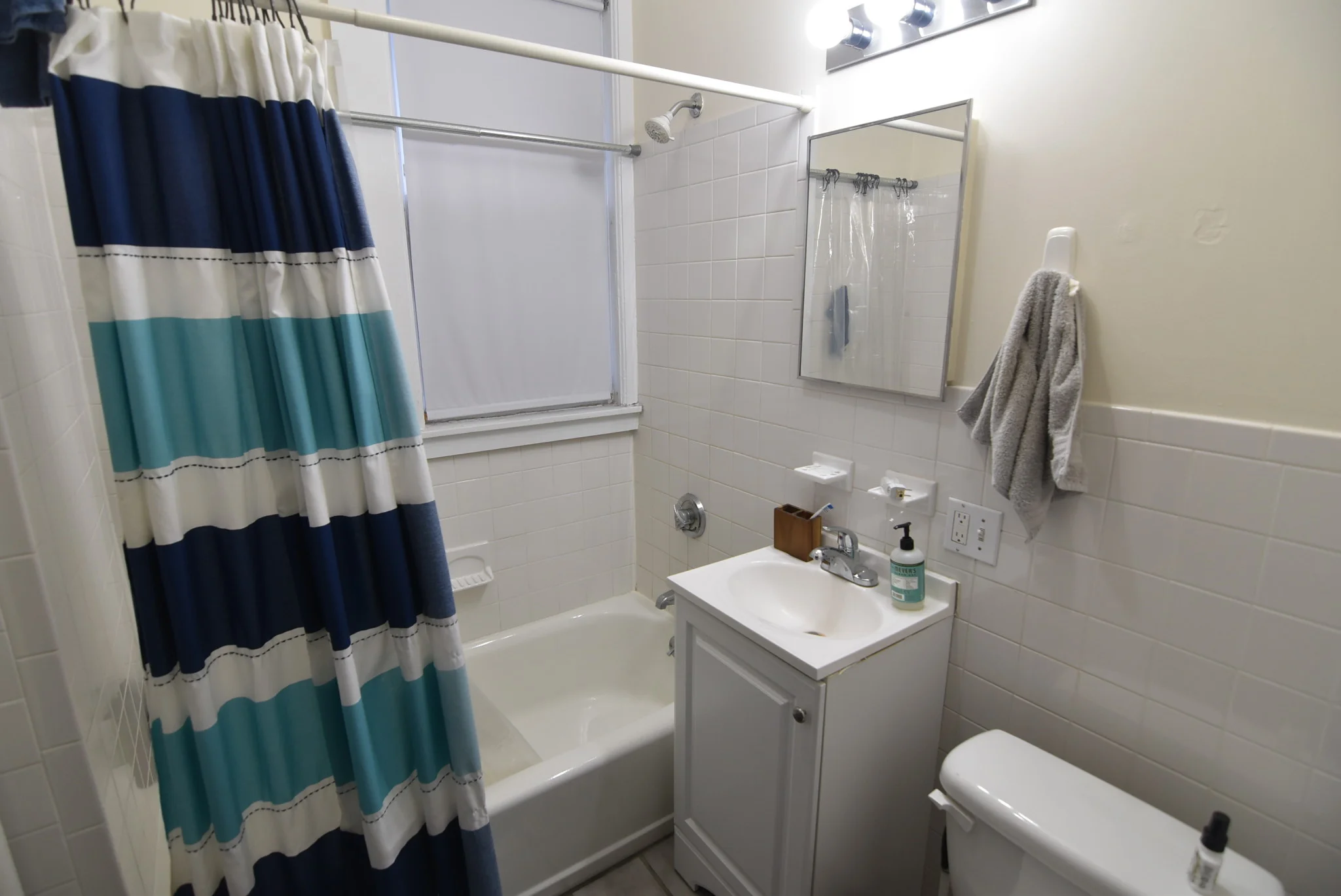 7 Scottfield Rd, Allston