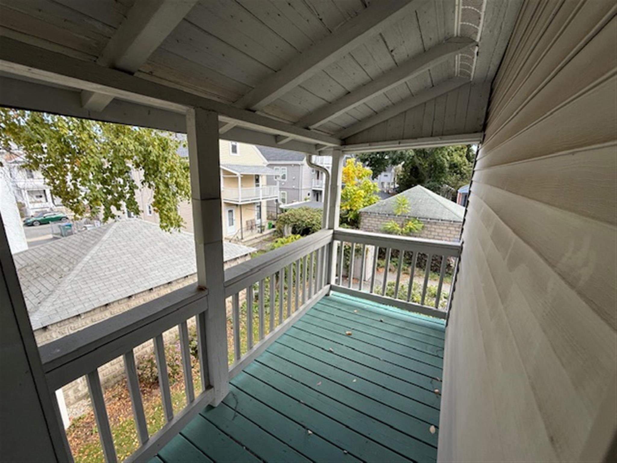 43 Orchard St, Medford