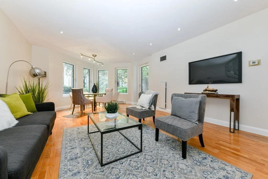492 Beacon St, Back Bay