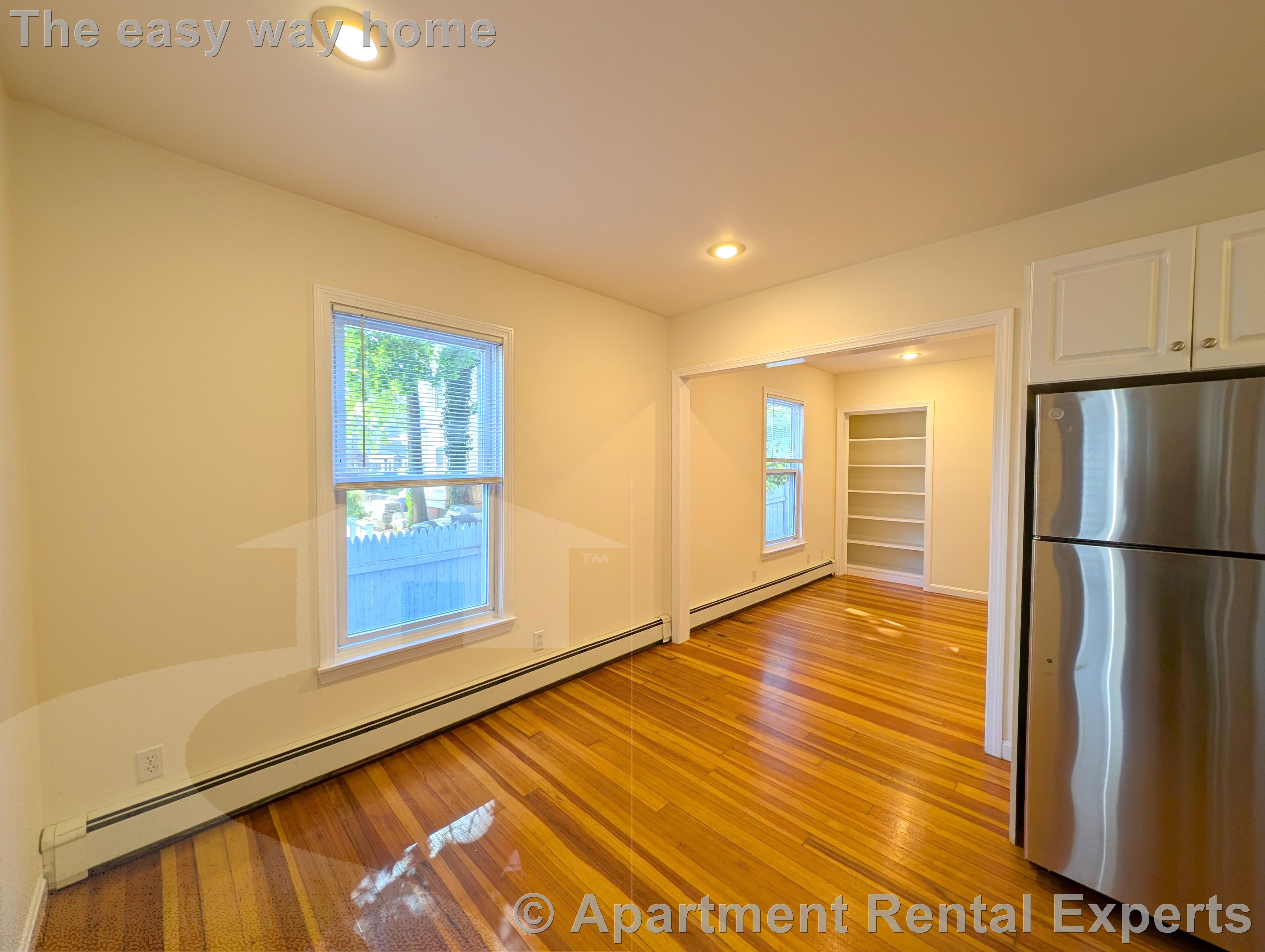 5 Locke St, Davis Square