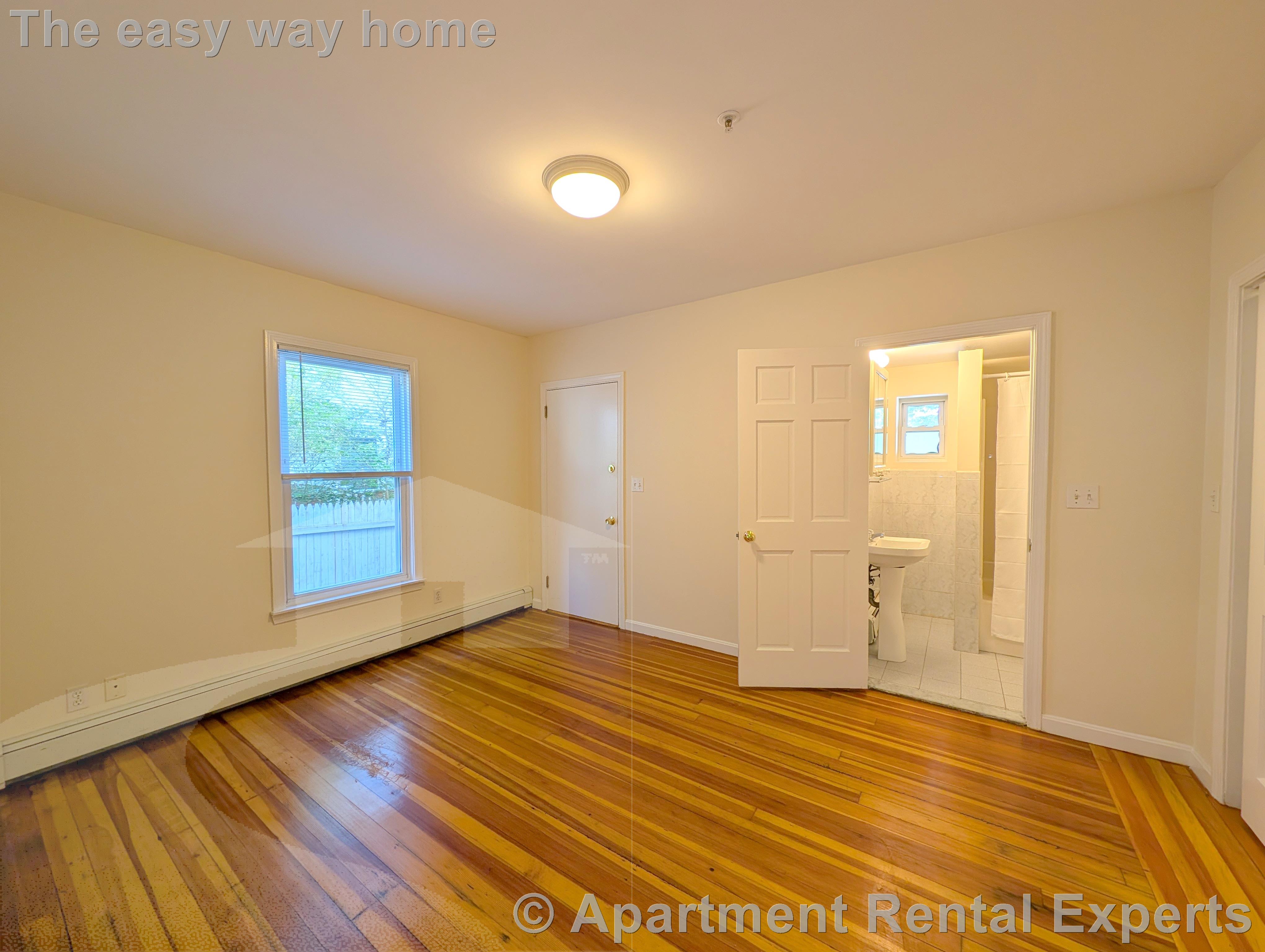 5 Locke St, Davis Square