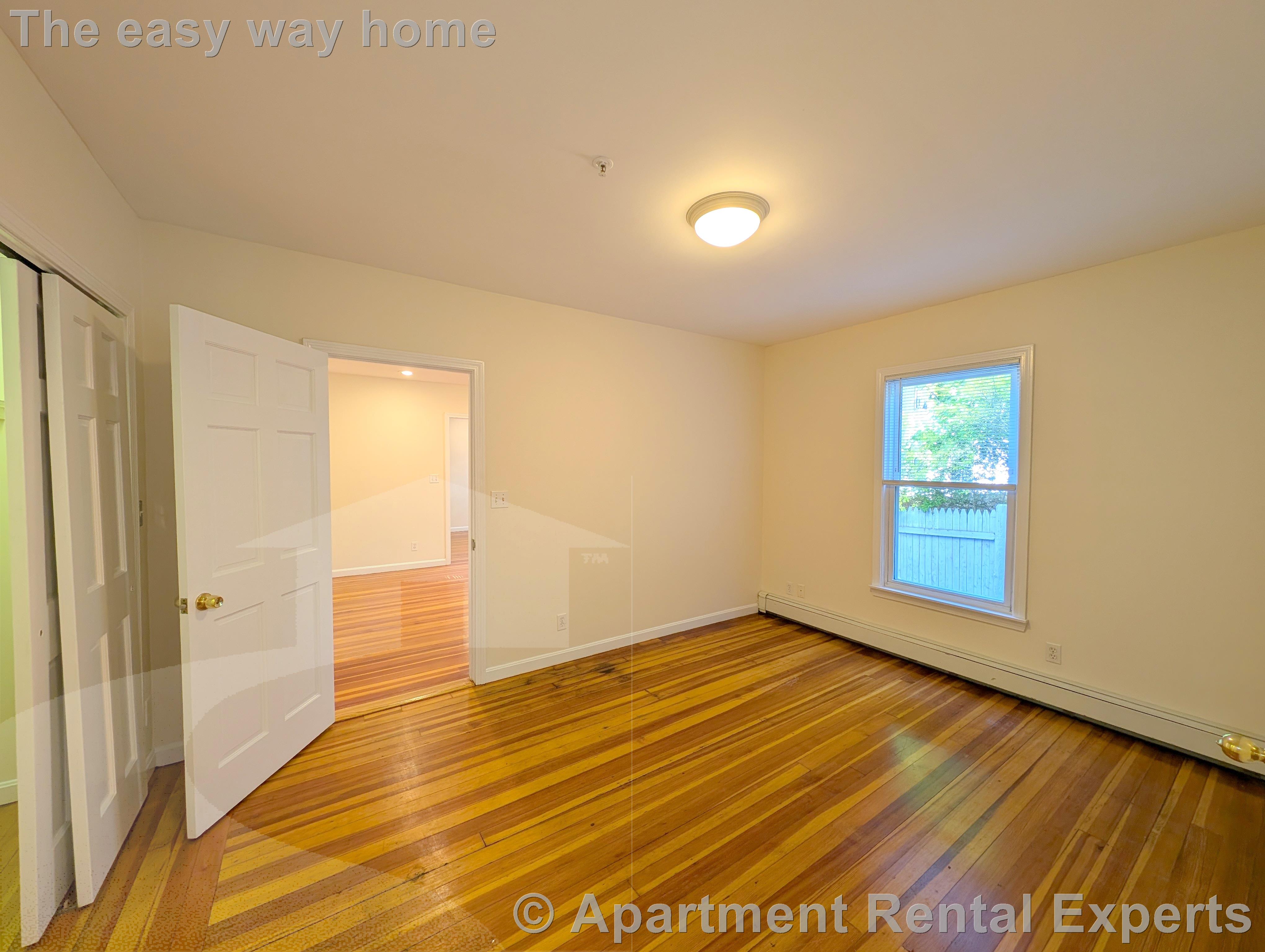 5 Locke St, Davis Square