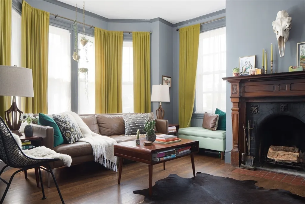 198 Byron St, East Boston