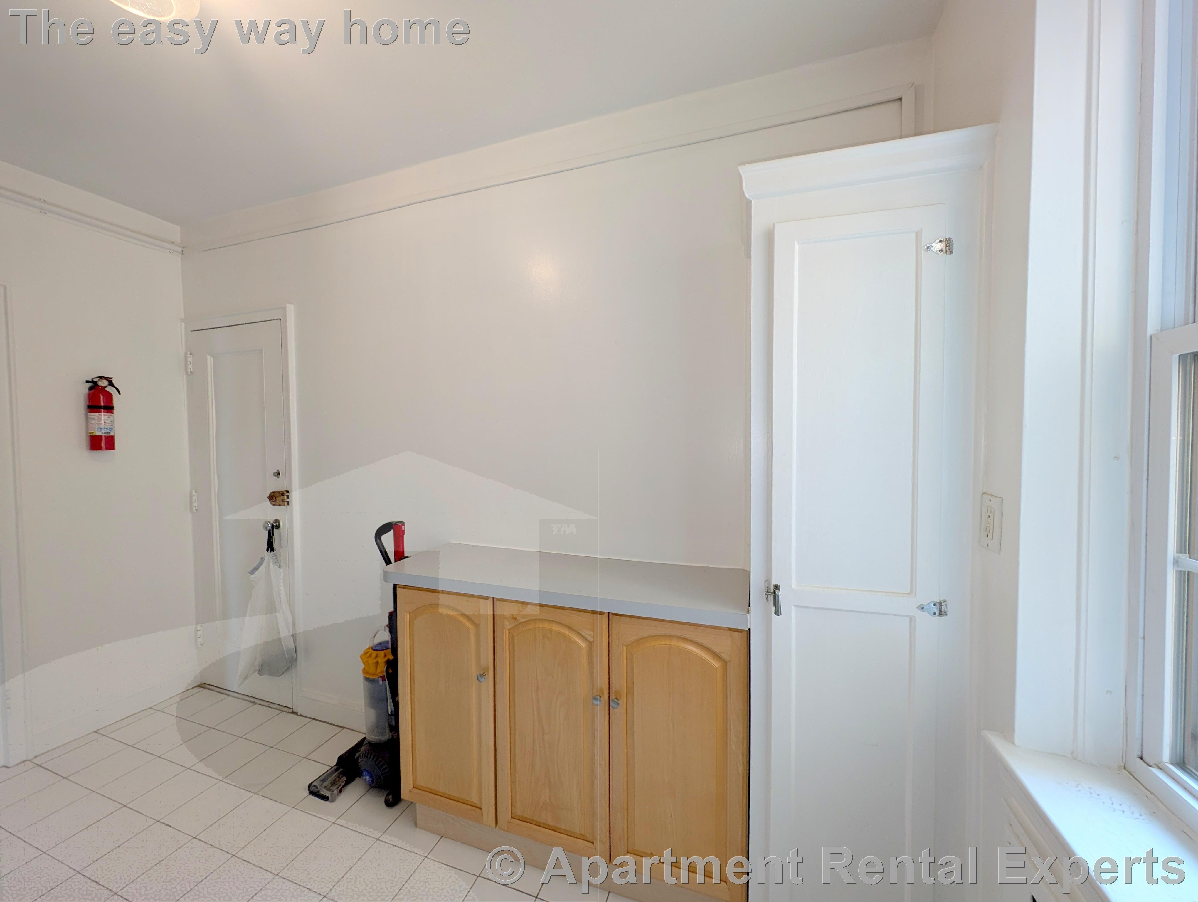 12 Ware St, Mid-Cambridge