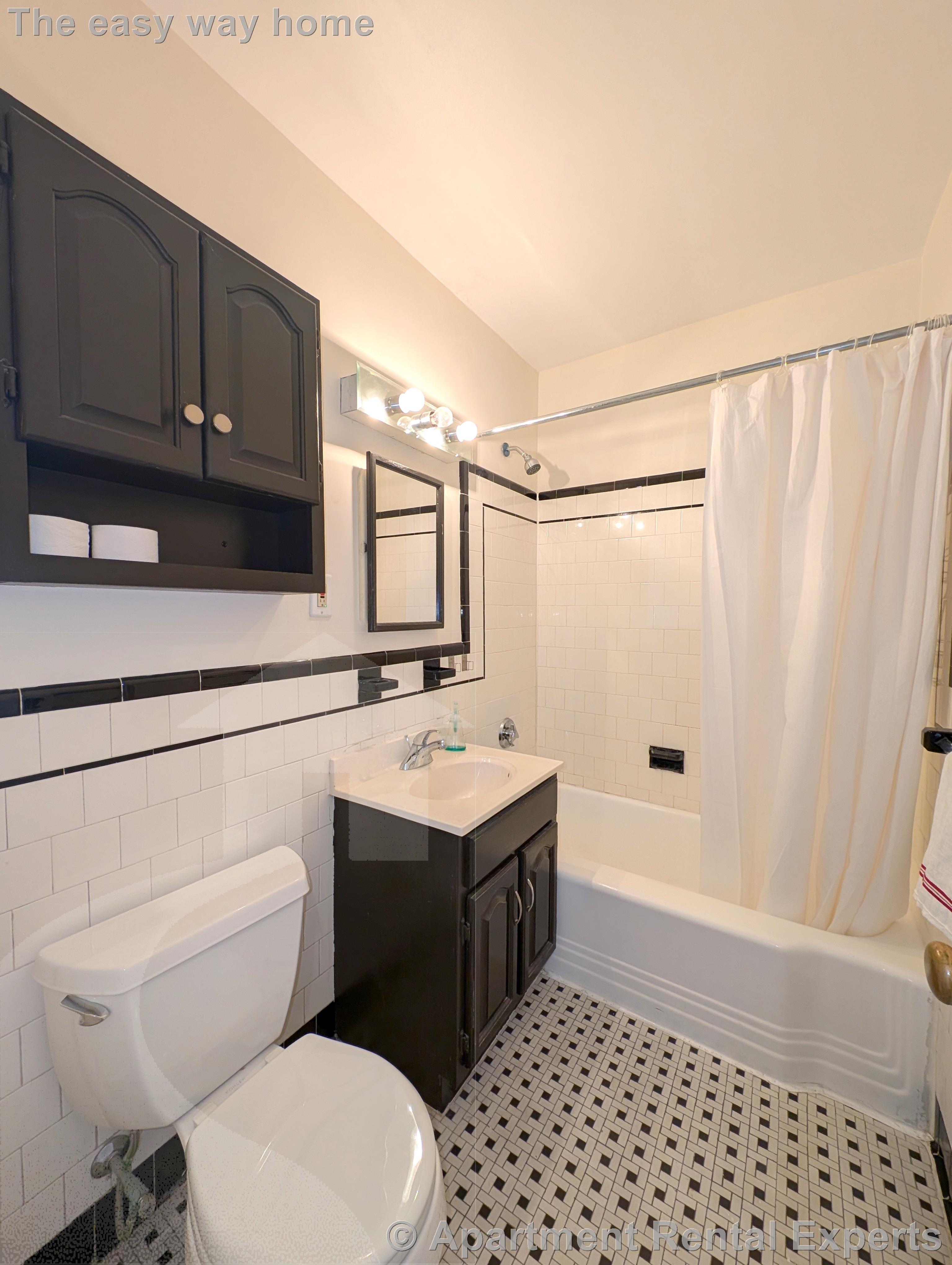 12 Ware St, Mid-Cambridge