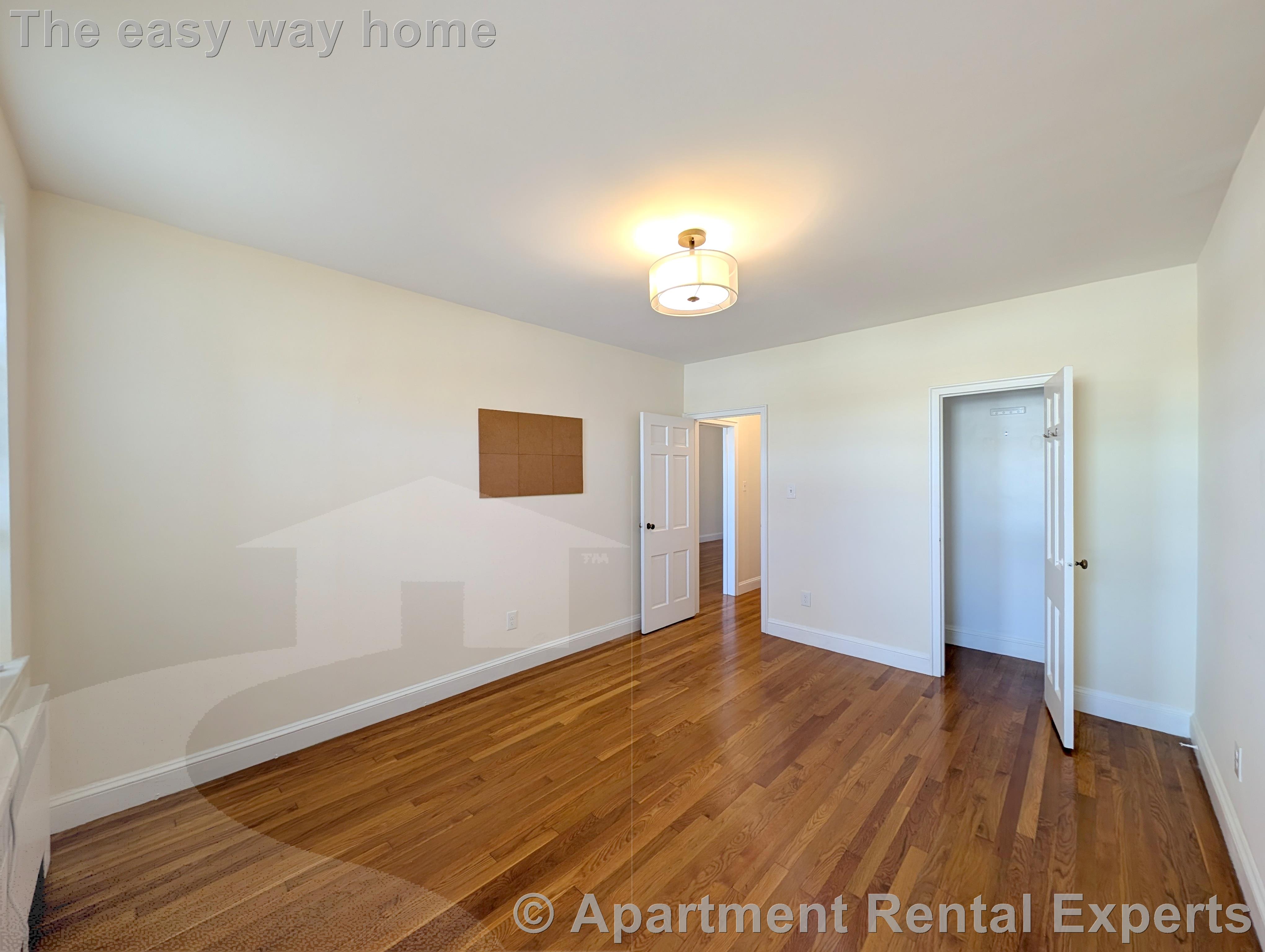 12 Ware St, Mid-Cambridge