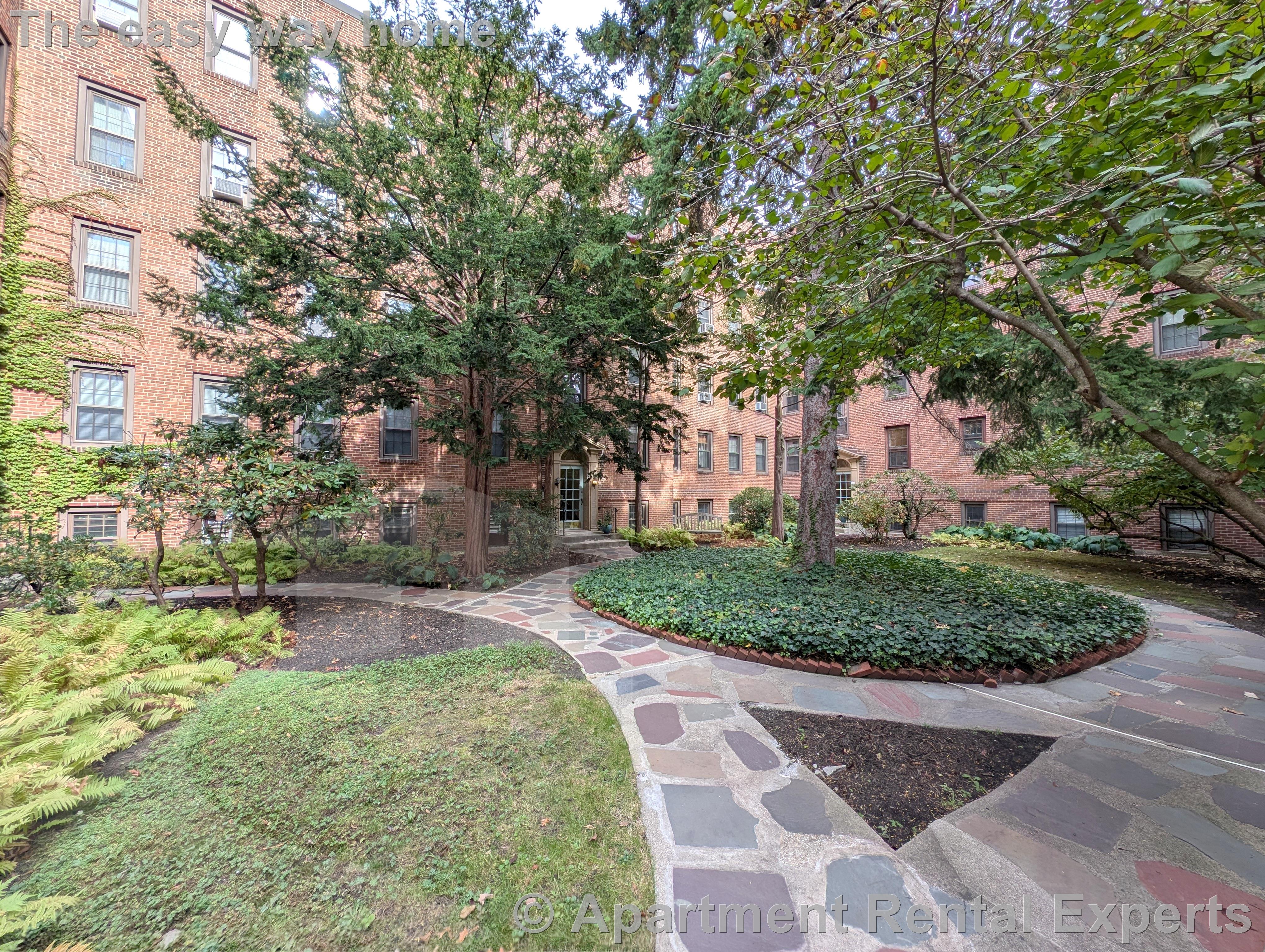 12 Ware St, Mid-Cambridge