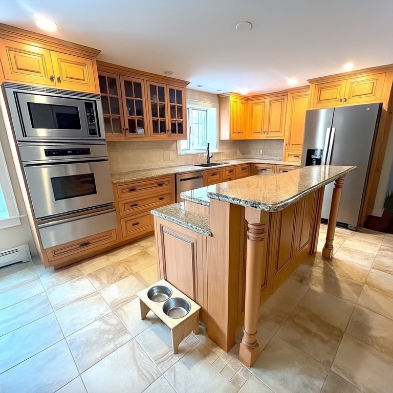 170 Saddle Hill, Hopkinton