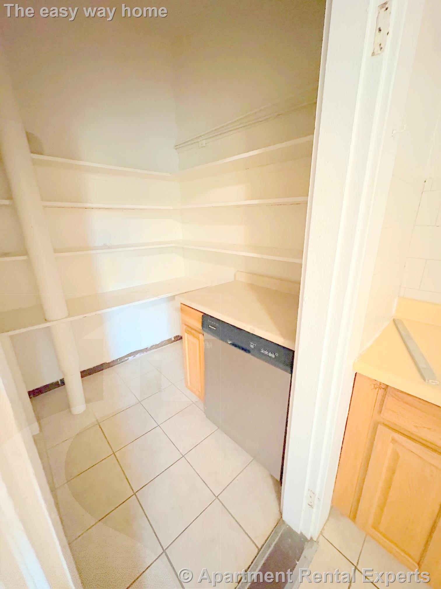 90 Norfolk St, Central Square