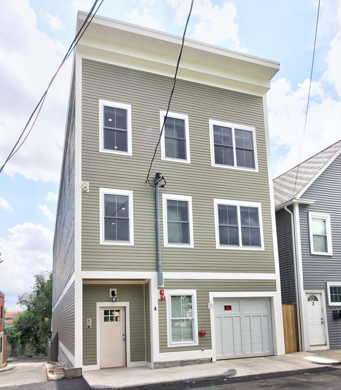 4 Kemp St, South Boston