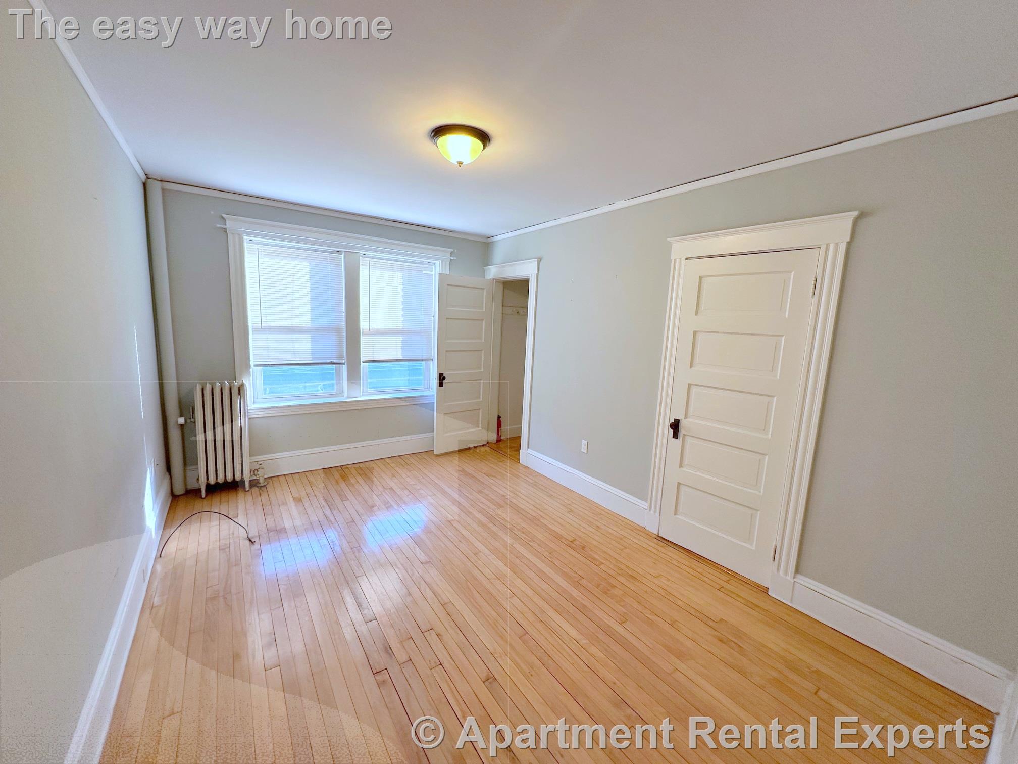 269 Huron Ave, Huron Village