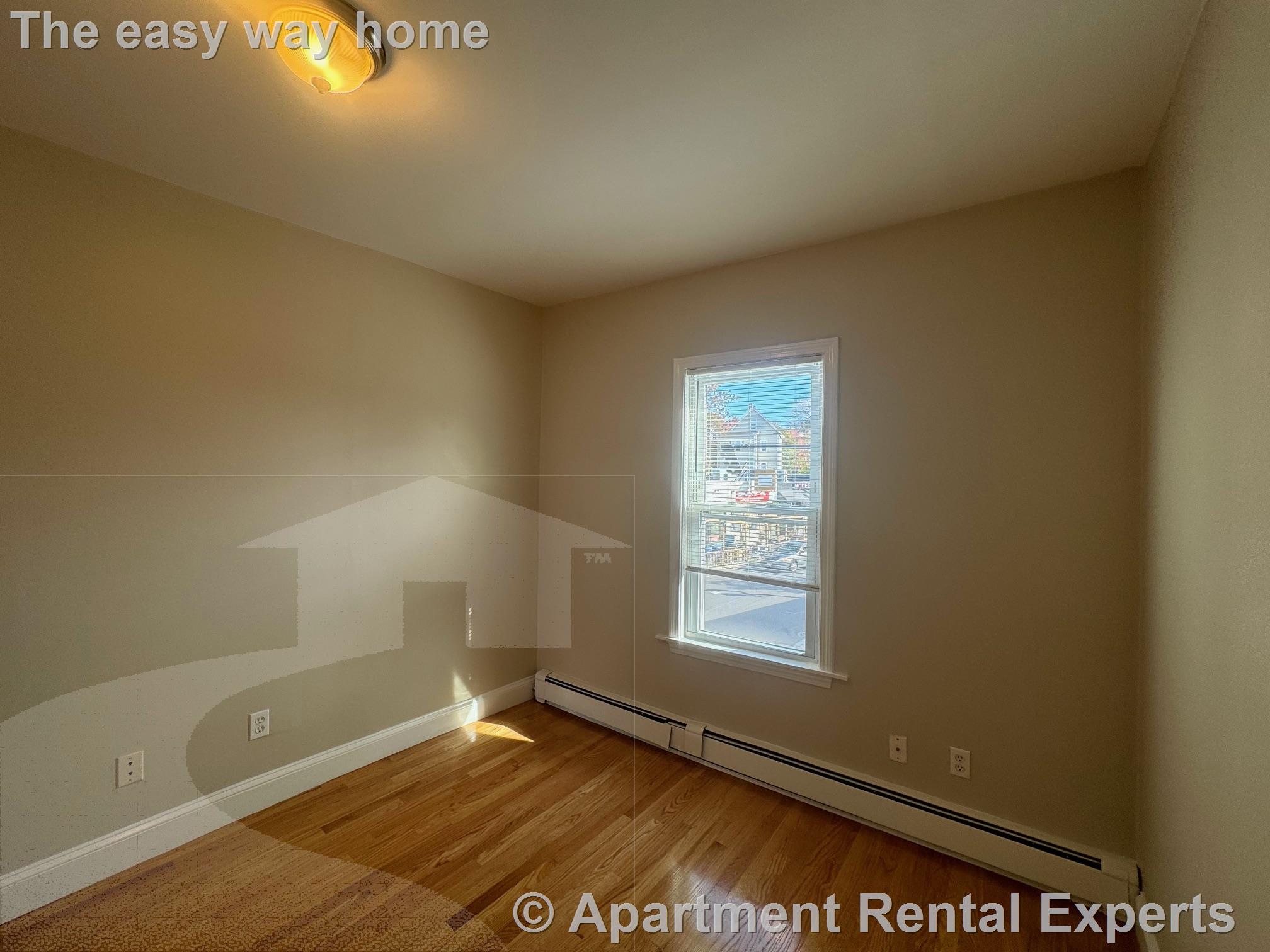 512 Medford St, Magoun Square