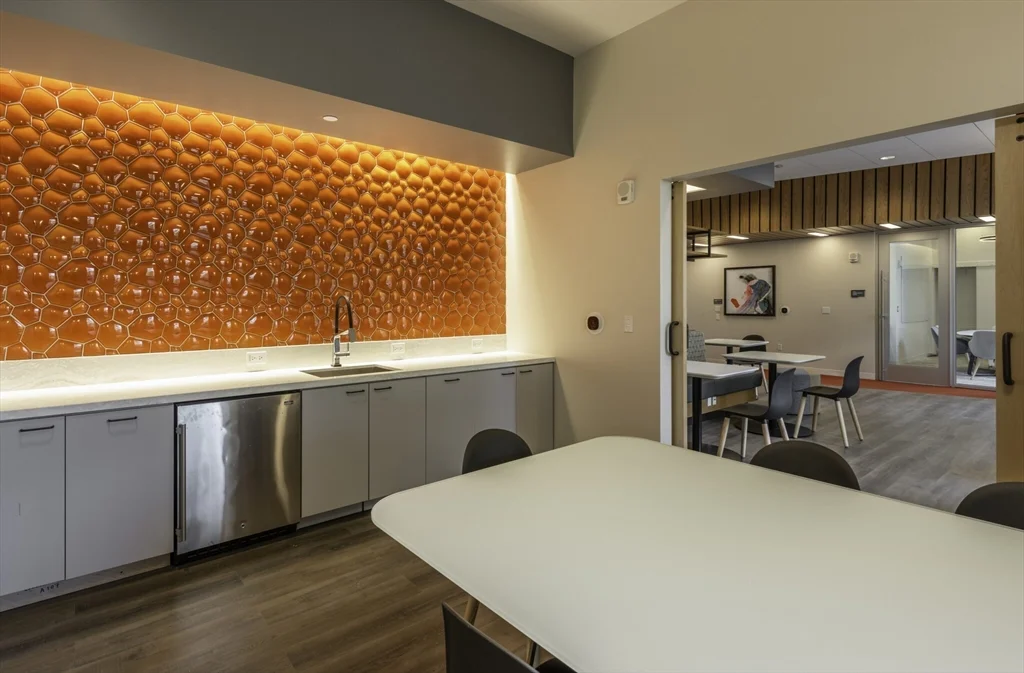 280 Western Ave, Allston