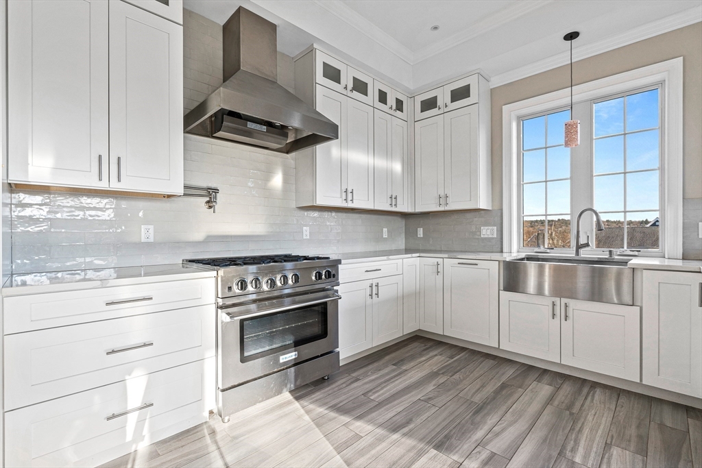 846 Main St, Winchester