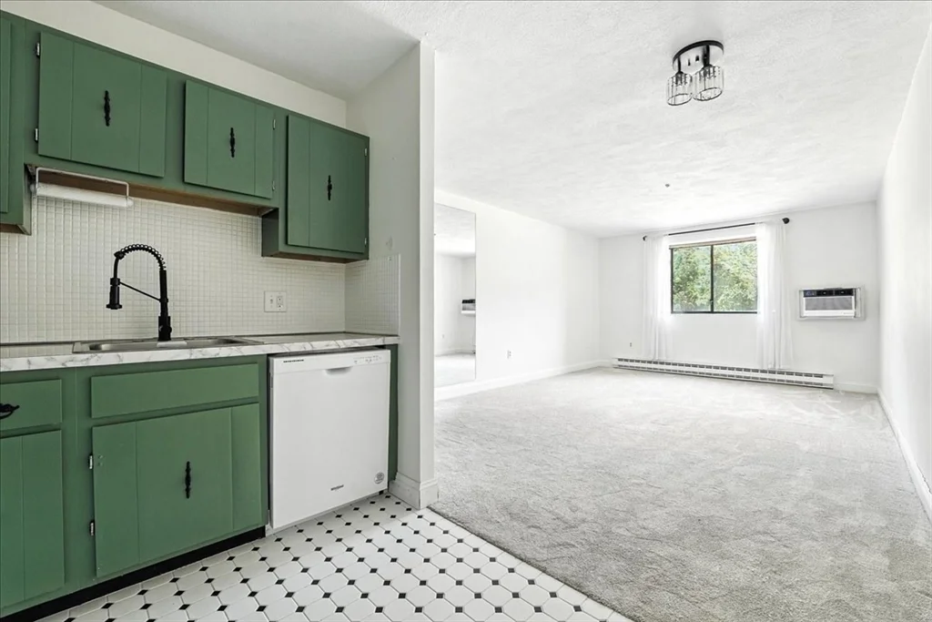 67 Milliken, Franklin