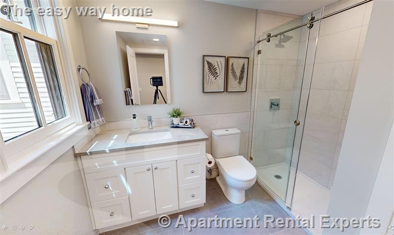 386 Harvard St, Harvard Square