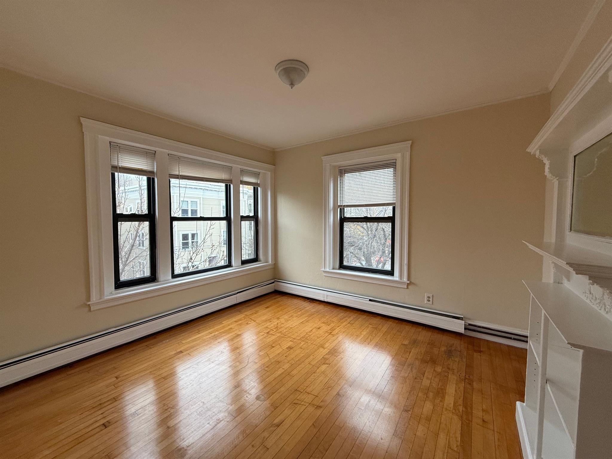 9 Upland Rd, Neighborhood Nine