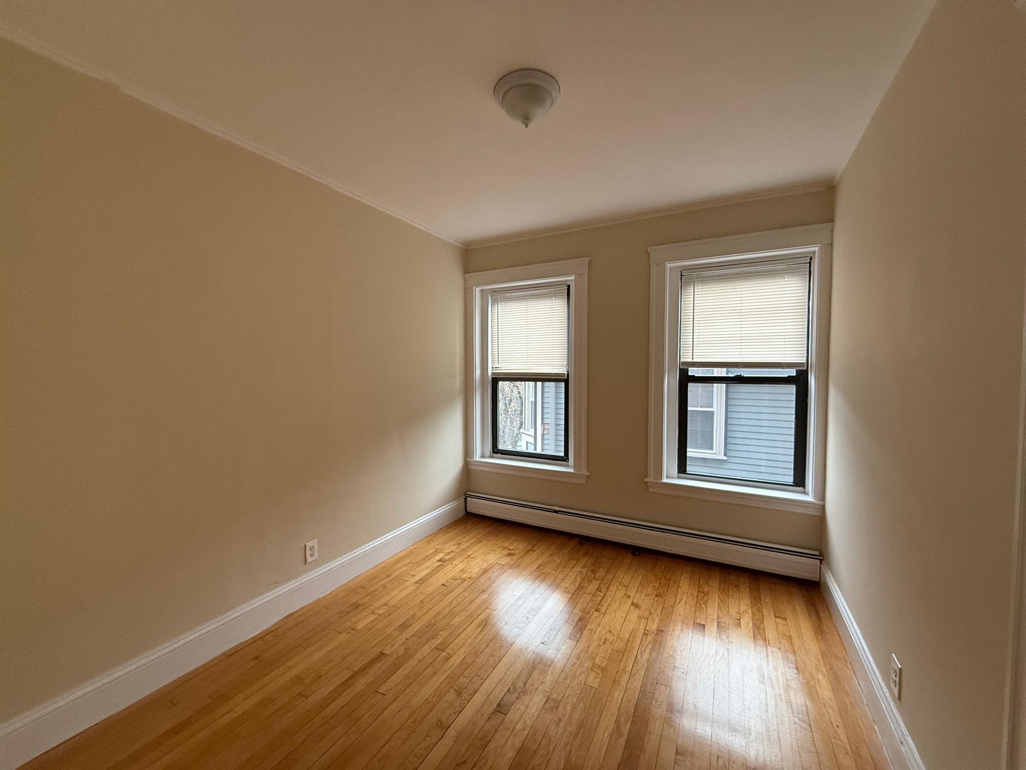 9 Upland Rd, Neighborhood Nine