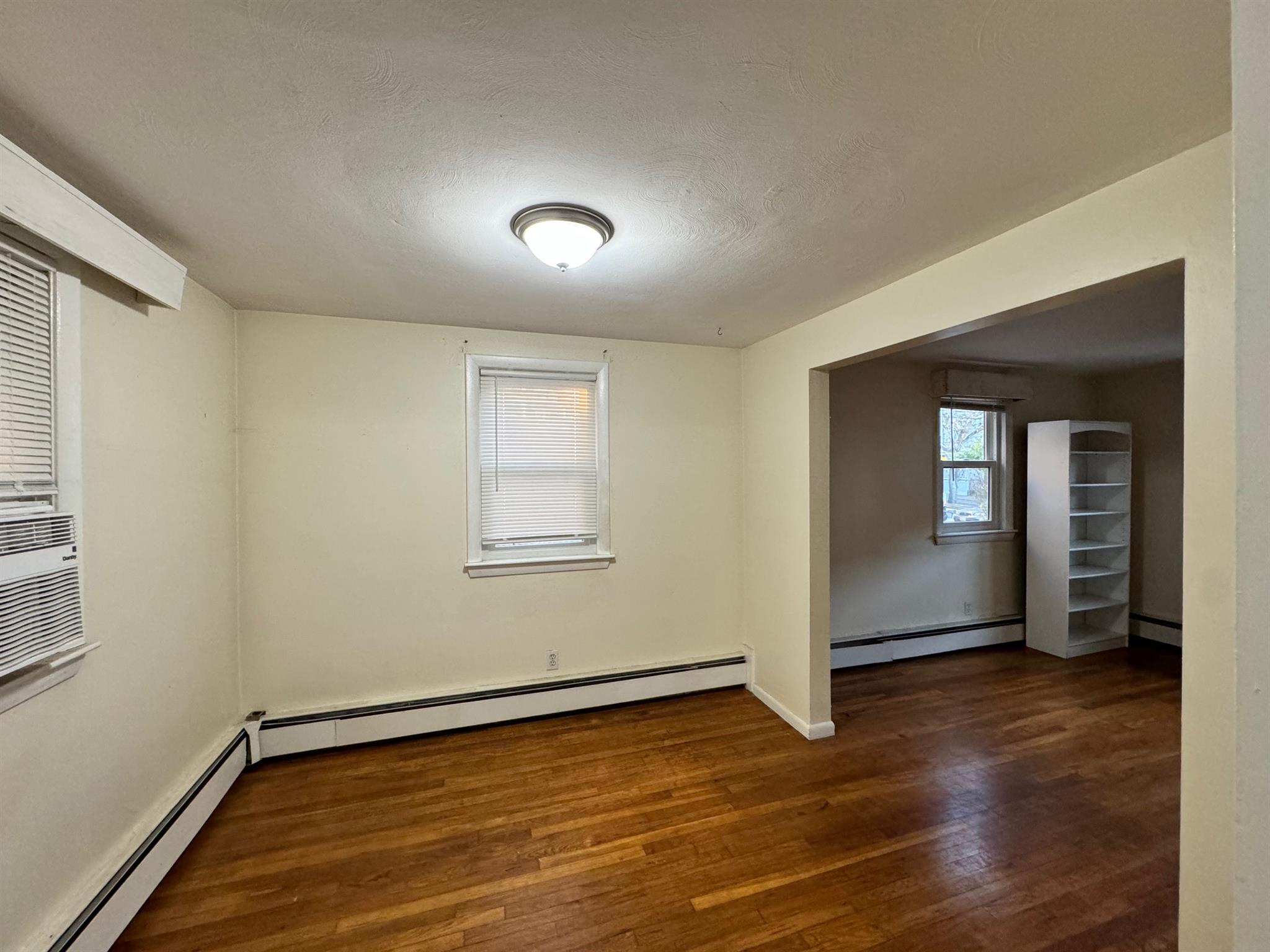 92 North St, West Somerville