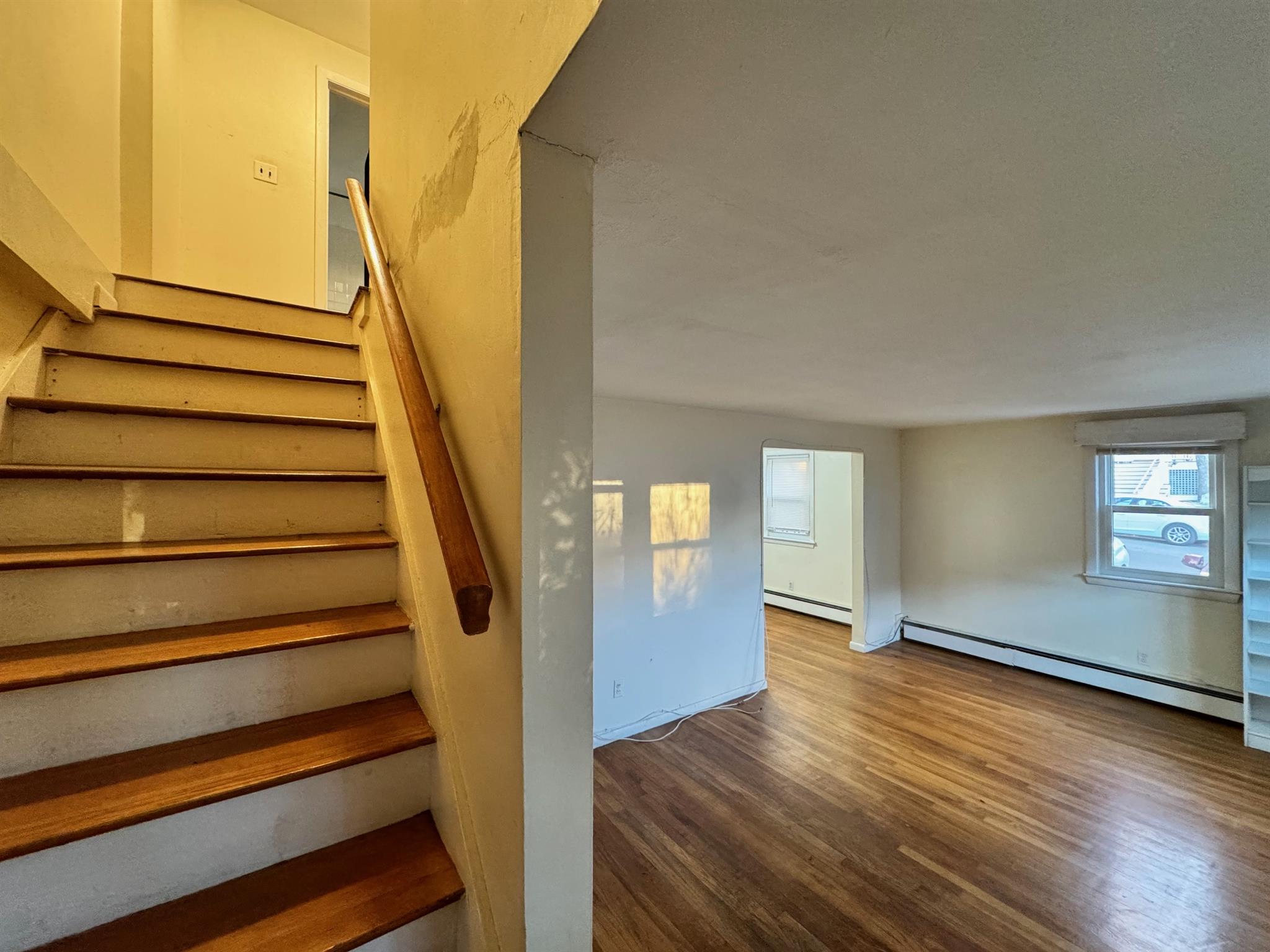 92 North St, West Somerville