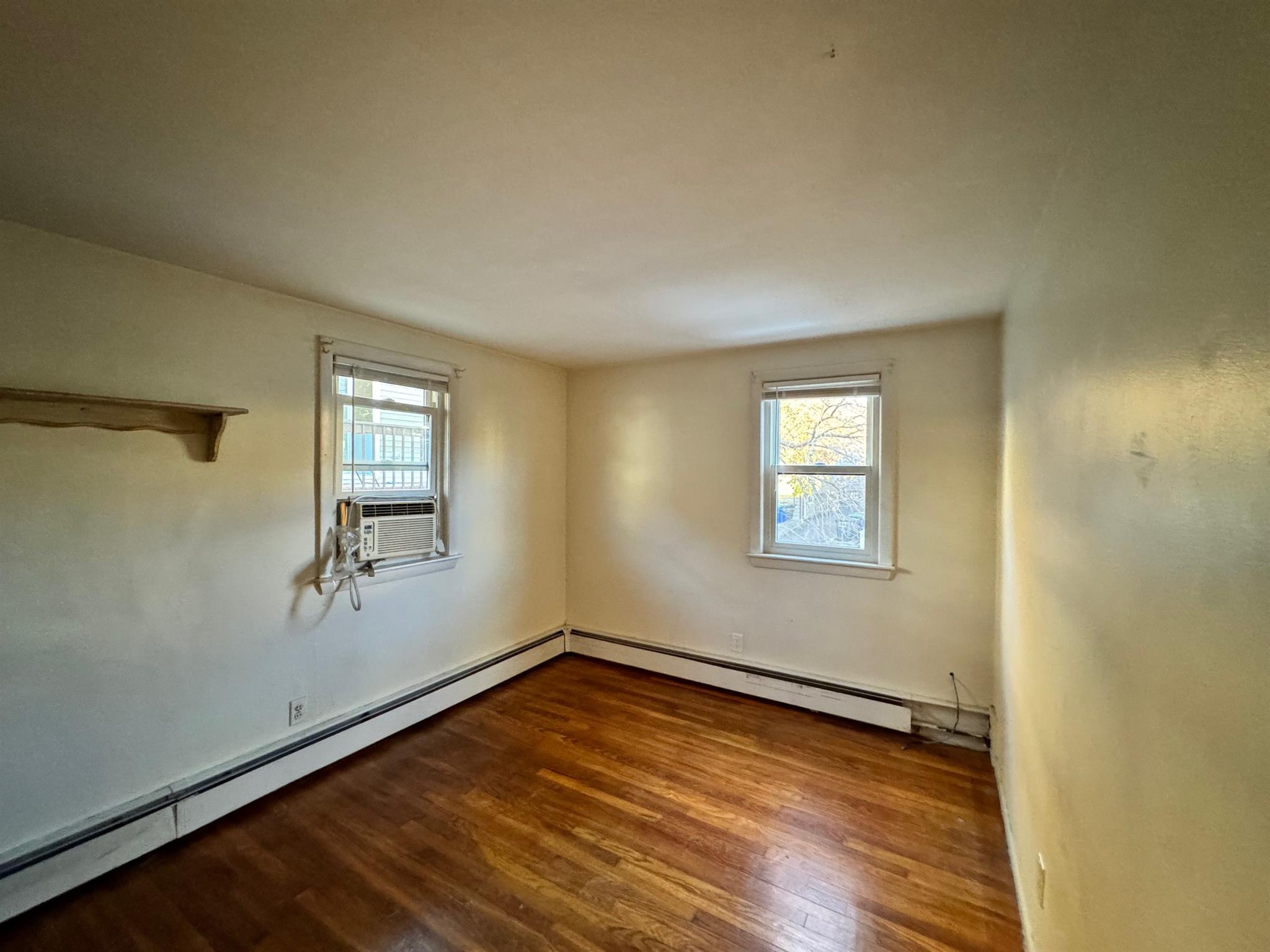 92 North St, West Somerville