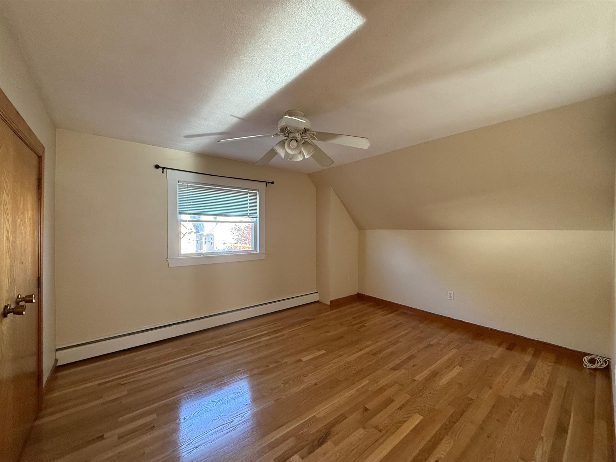 16 Winter St, Davis Square