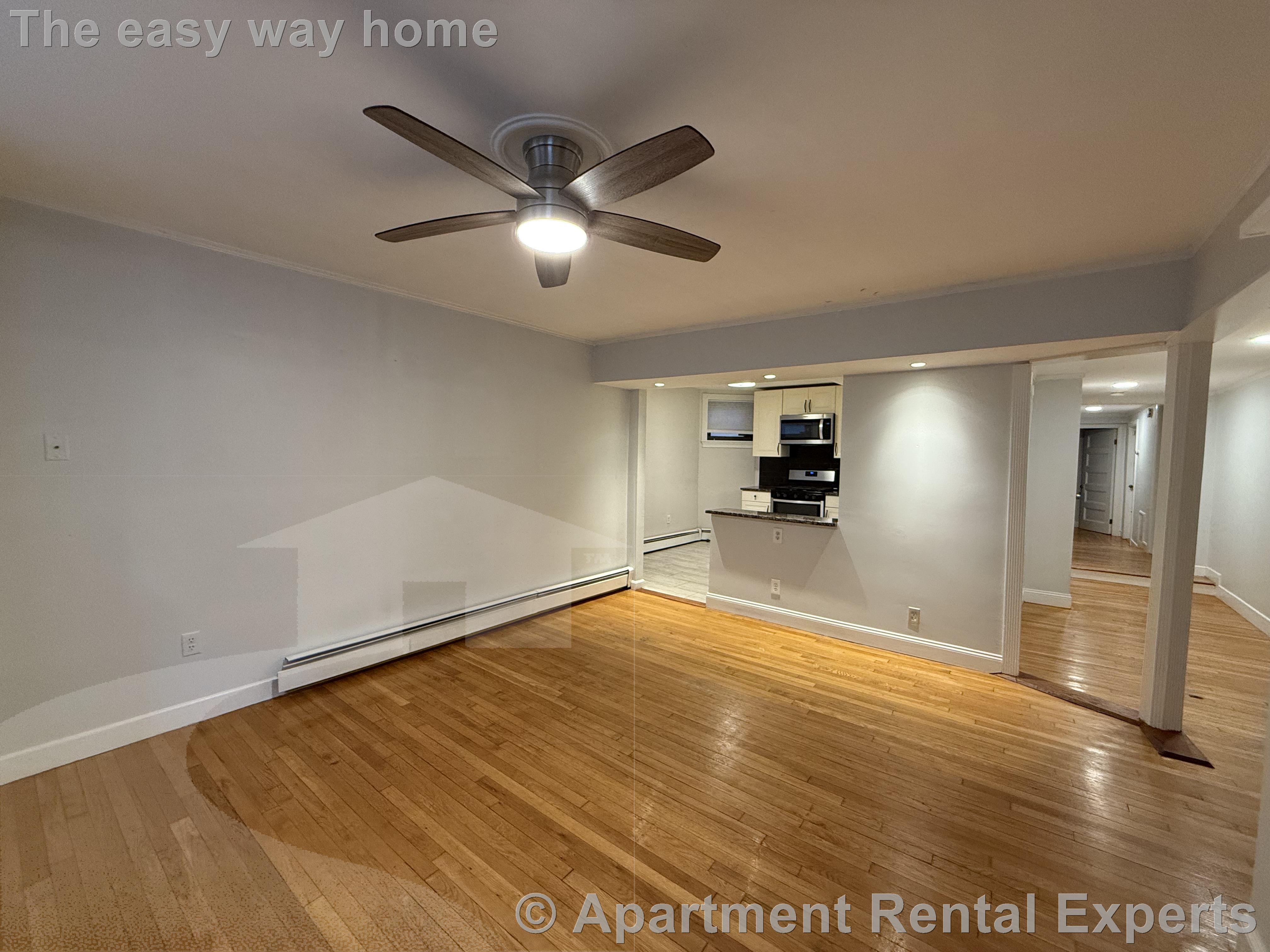 15 Trowbridge St, Harvard Square