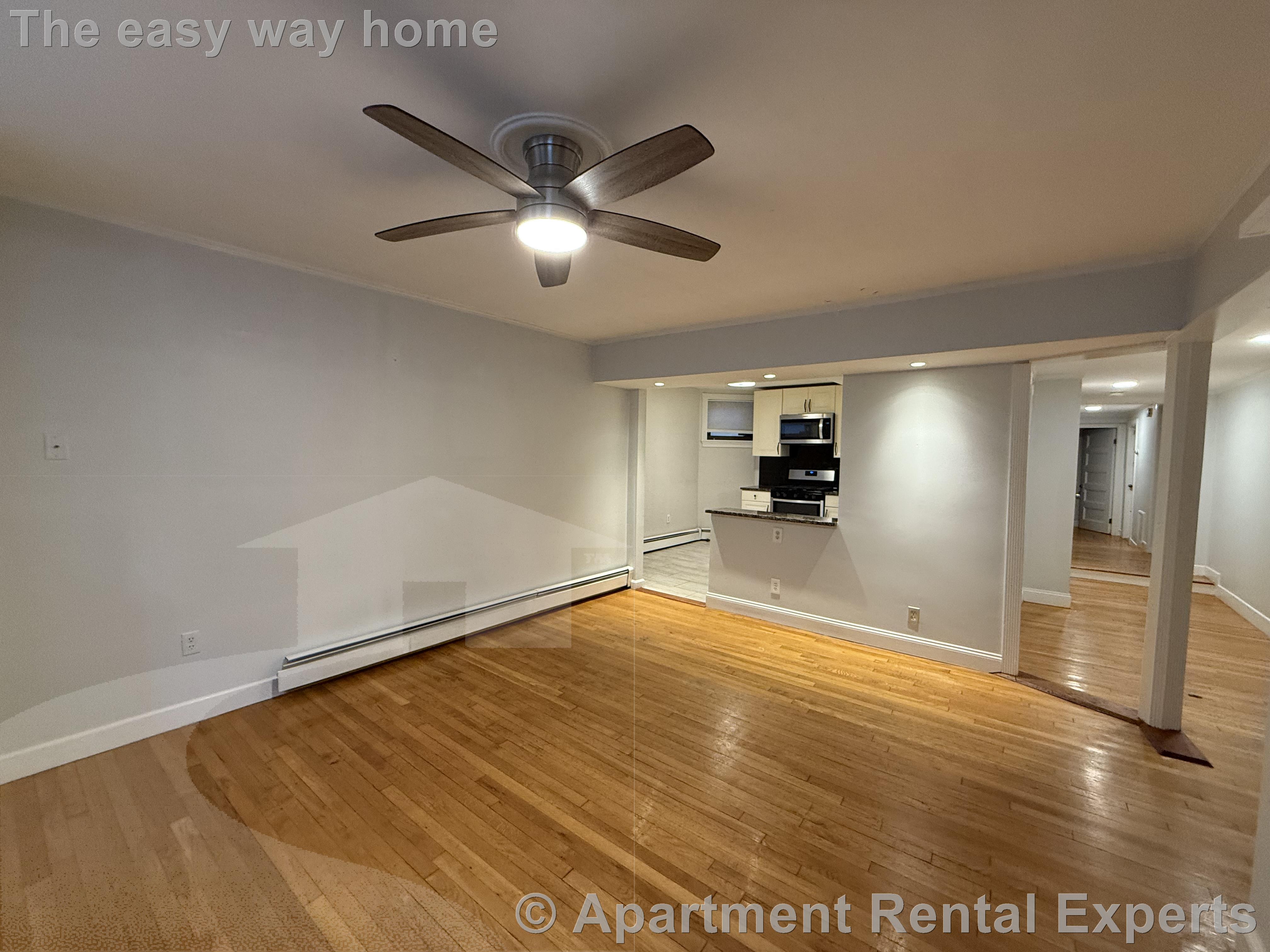 15 Trowbridge St, Harvard Square