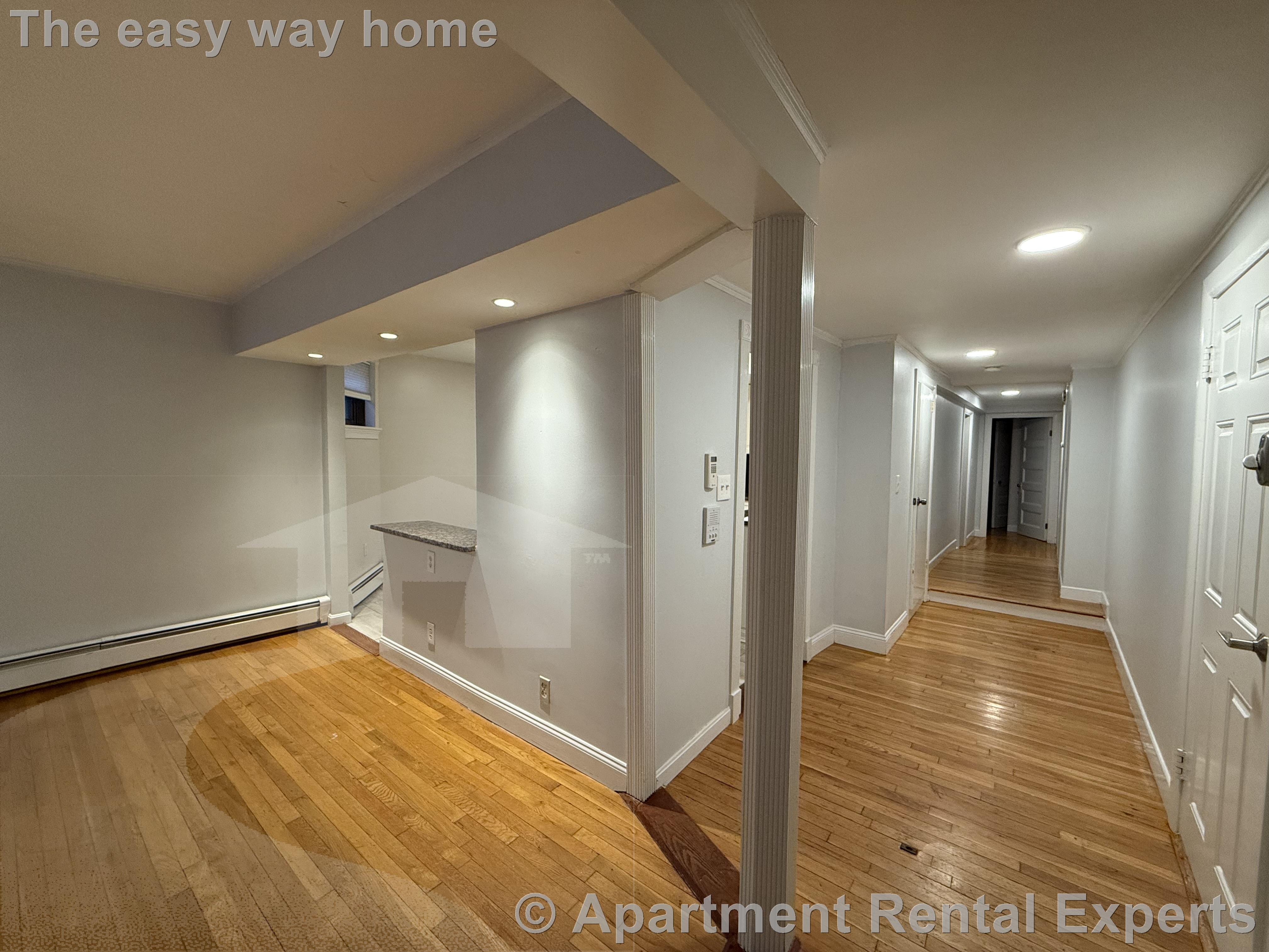 15 Trowbridge St, Harvard Square