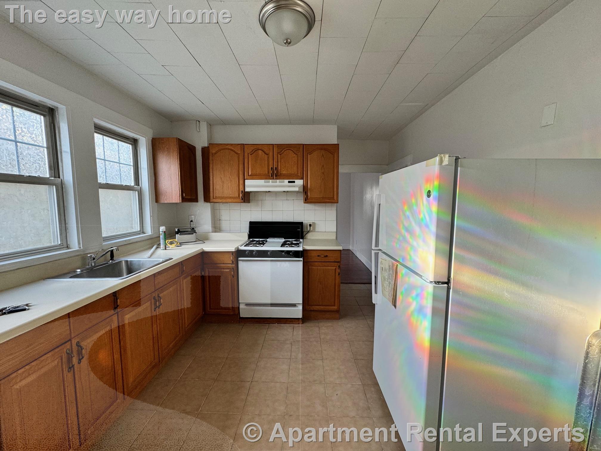 74 Newbury St, Davis Square