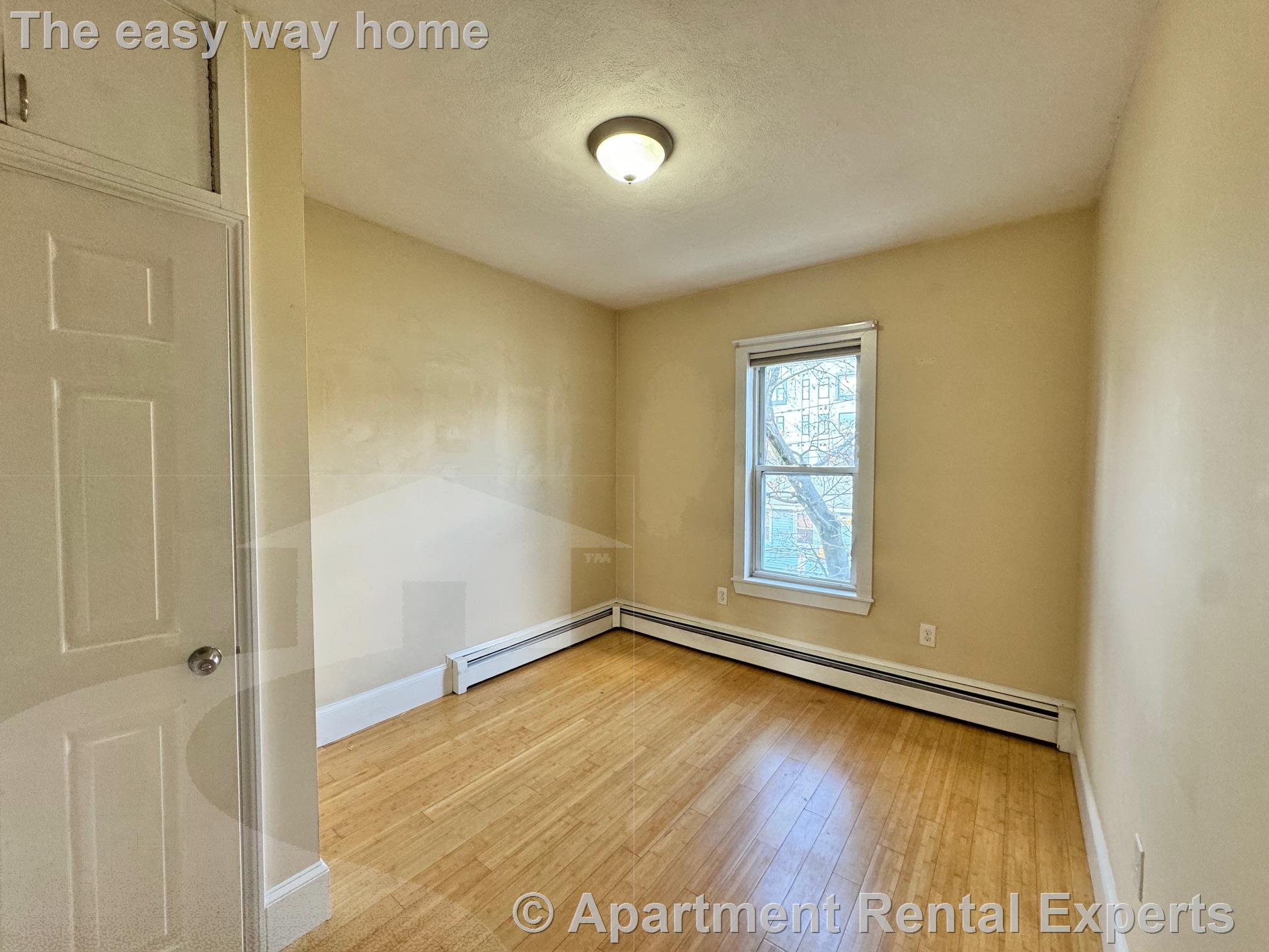 48 Porter St, East Cambridge