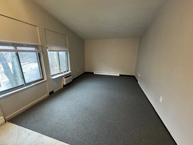 949 Main St, Woburn