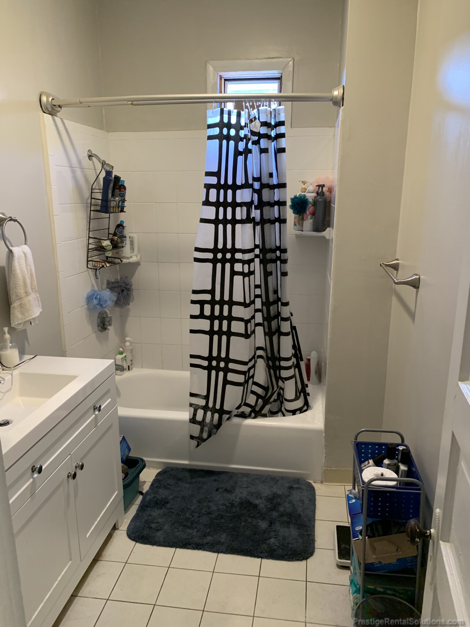 348 Faneuil St, Oak Square