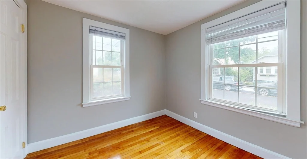 55 Brentwood, Forestdale