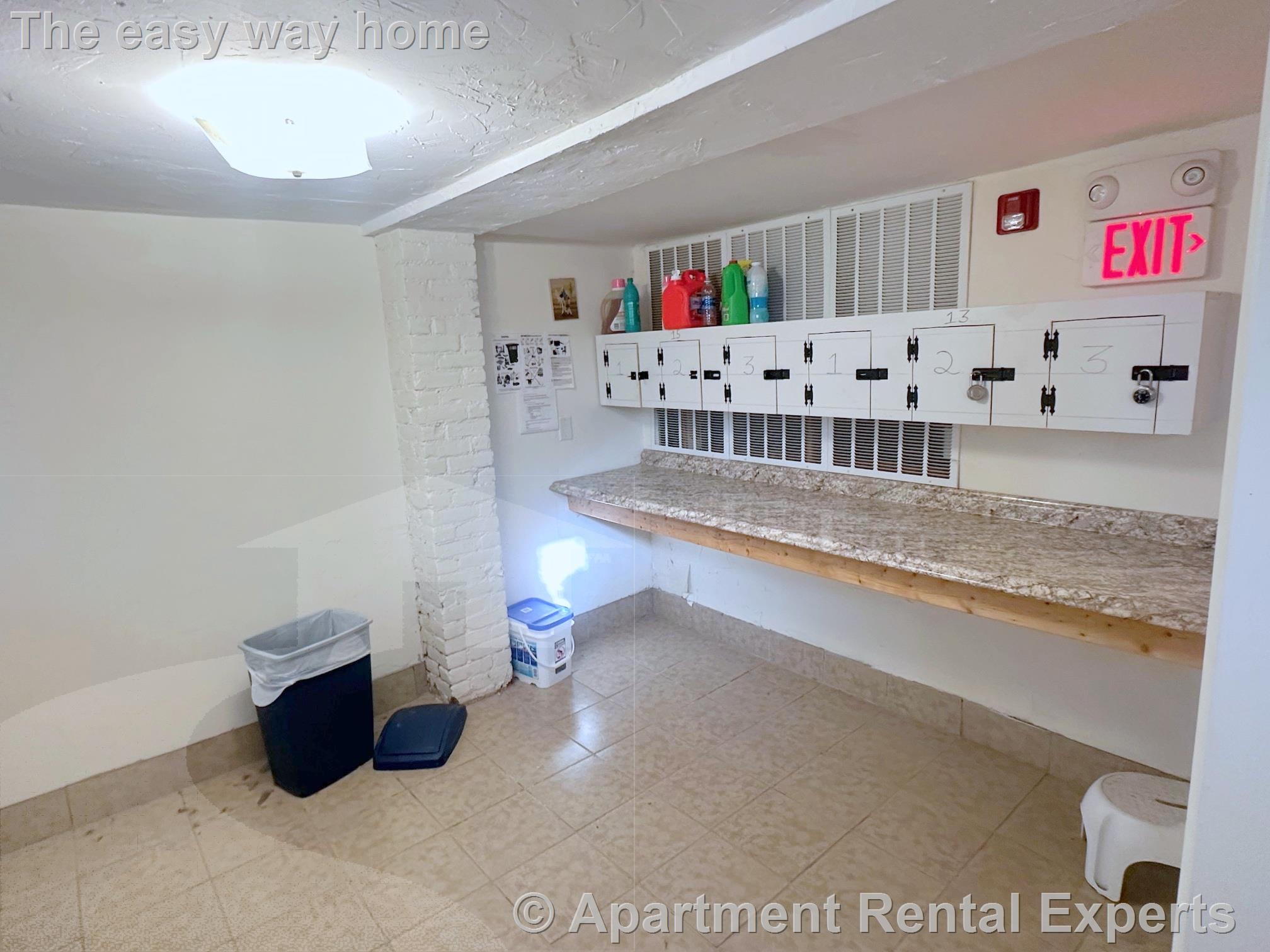 15 Laurel St, Ward Two