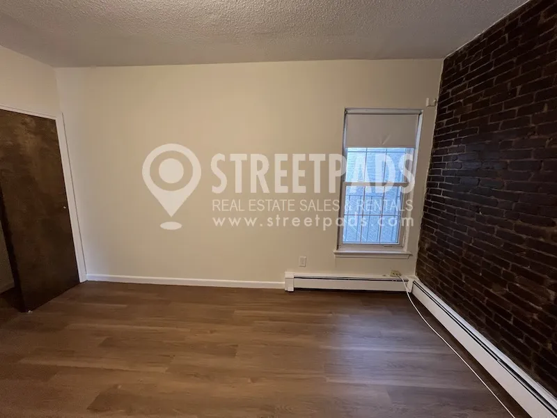 54 South Huntington Ave, Mission Hill