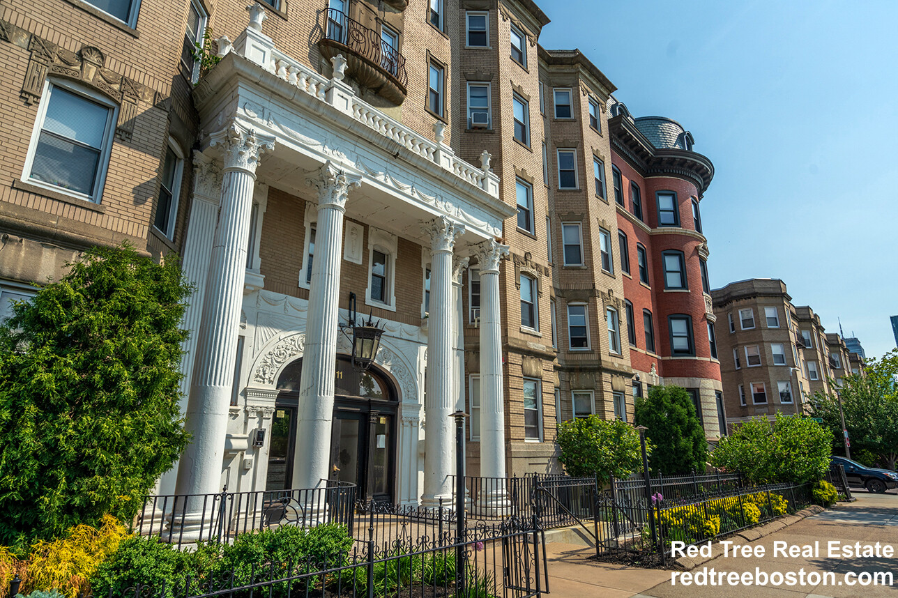 111 Park Dr, Fenway