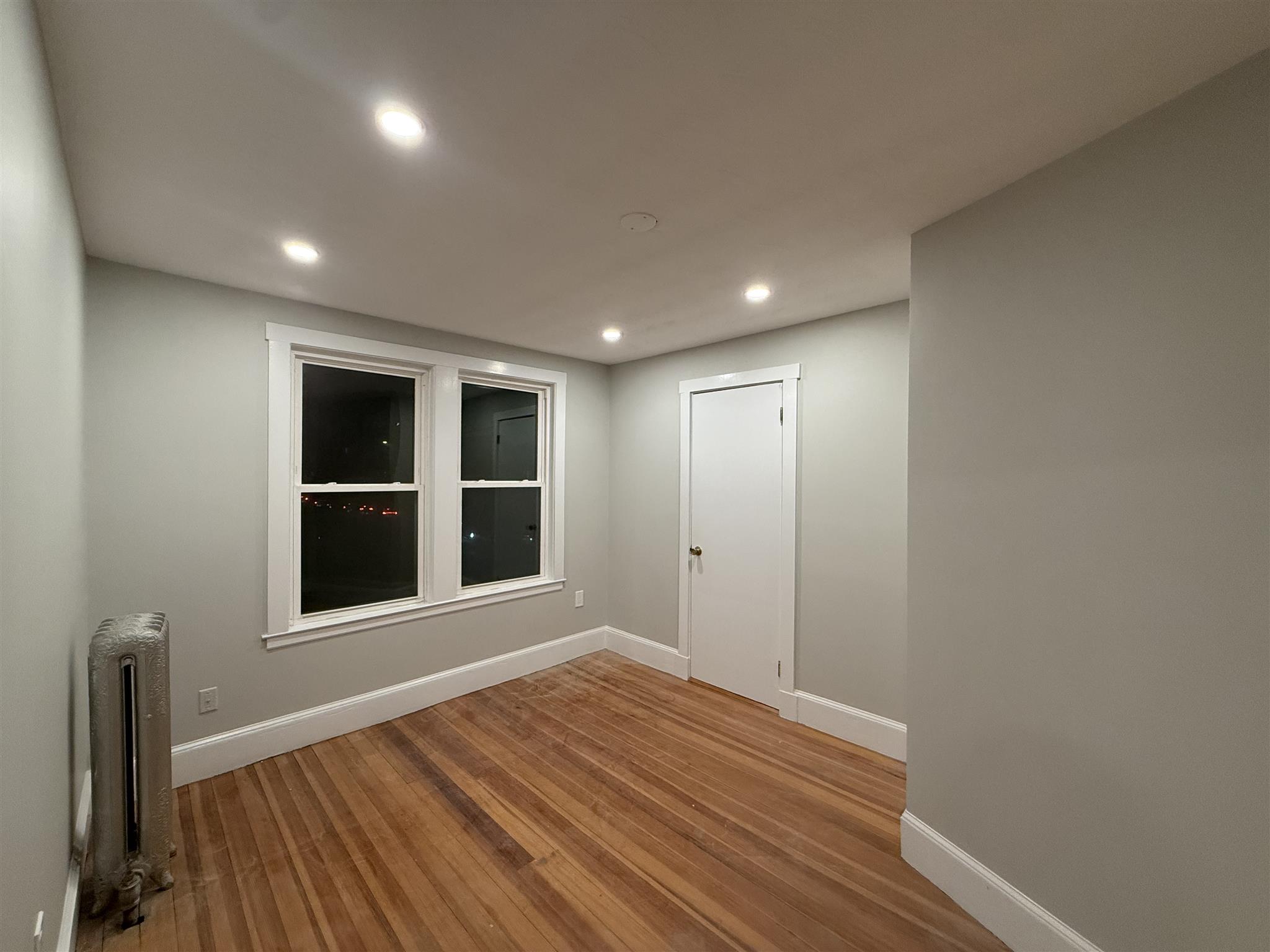 246 Harvard St, South Medford