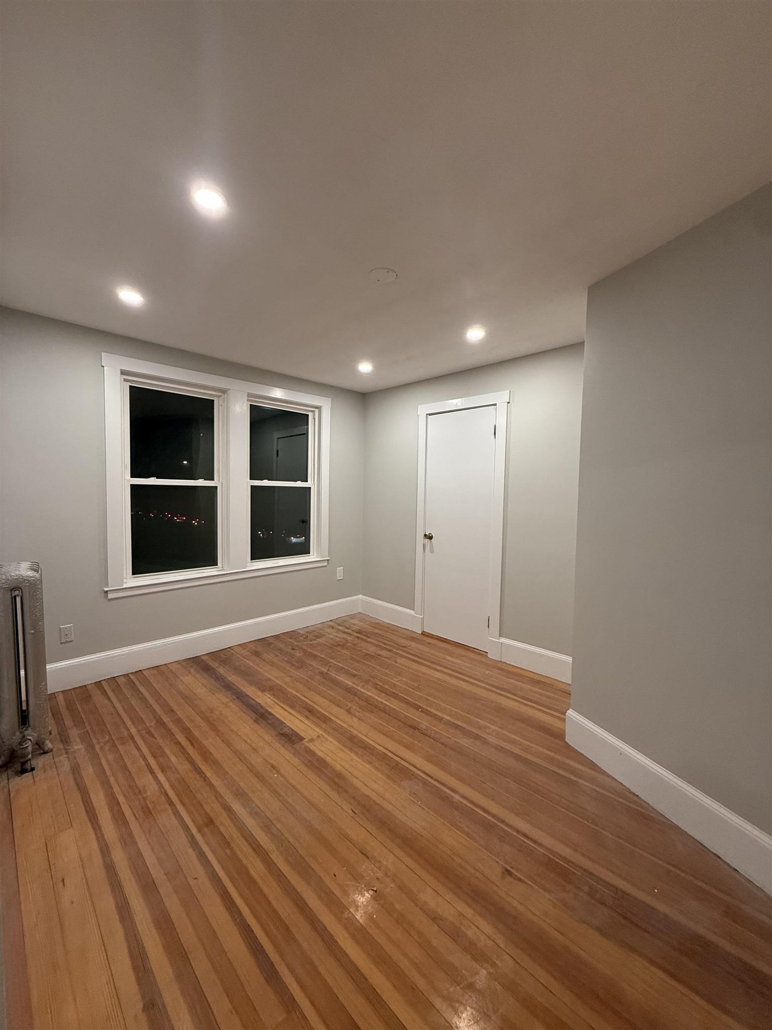 246 Harvard St, South Medford