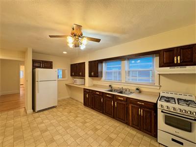 74 North St, West Somerville