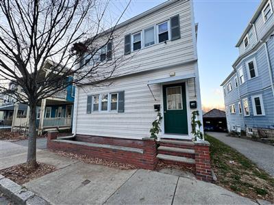 74 North St, West Somerville