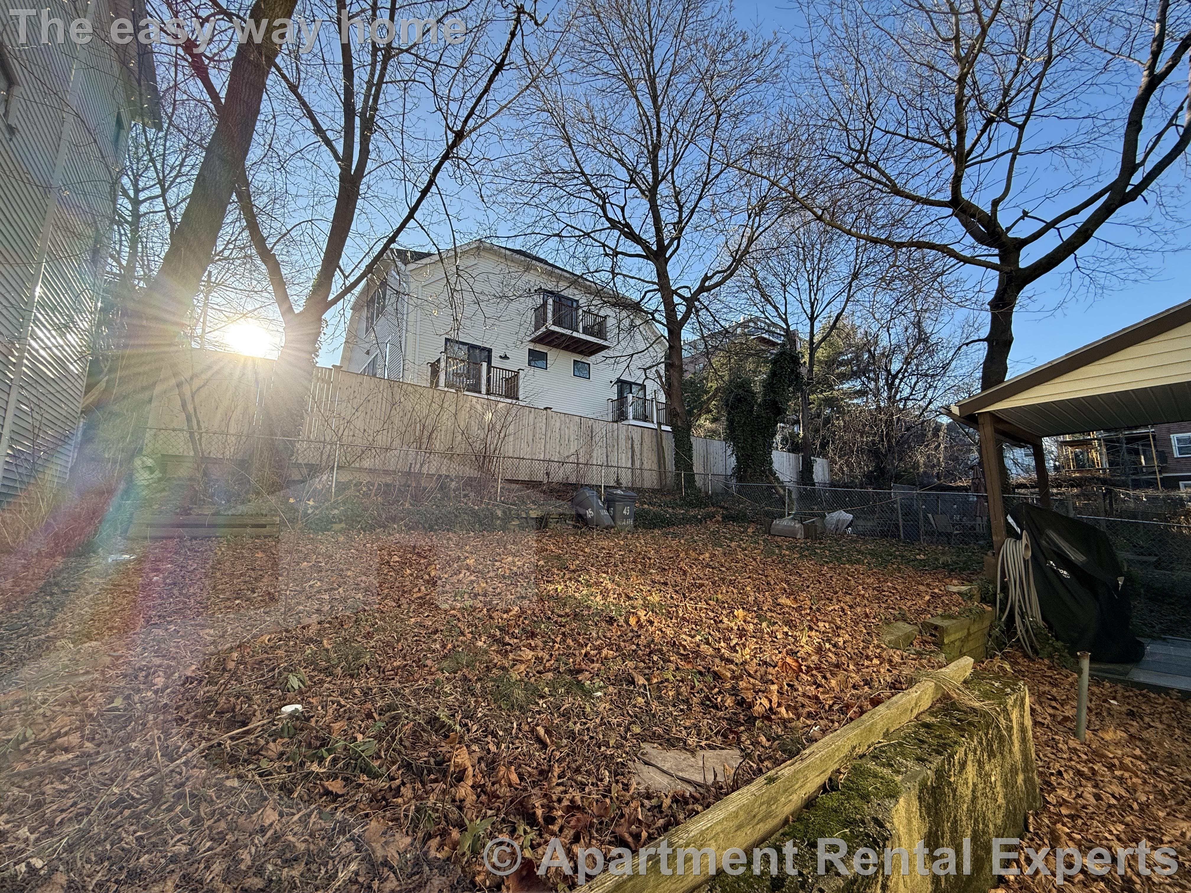 45 Main St, Winter Hill