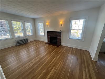 57 Forest St, Medford